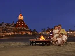 hotel del night.jpeg