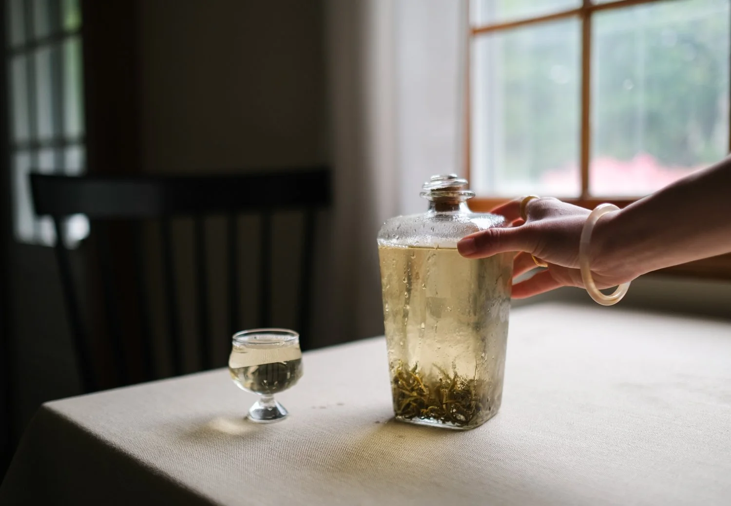 Hammered Glass Cold Brew Bottle