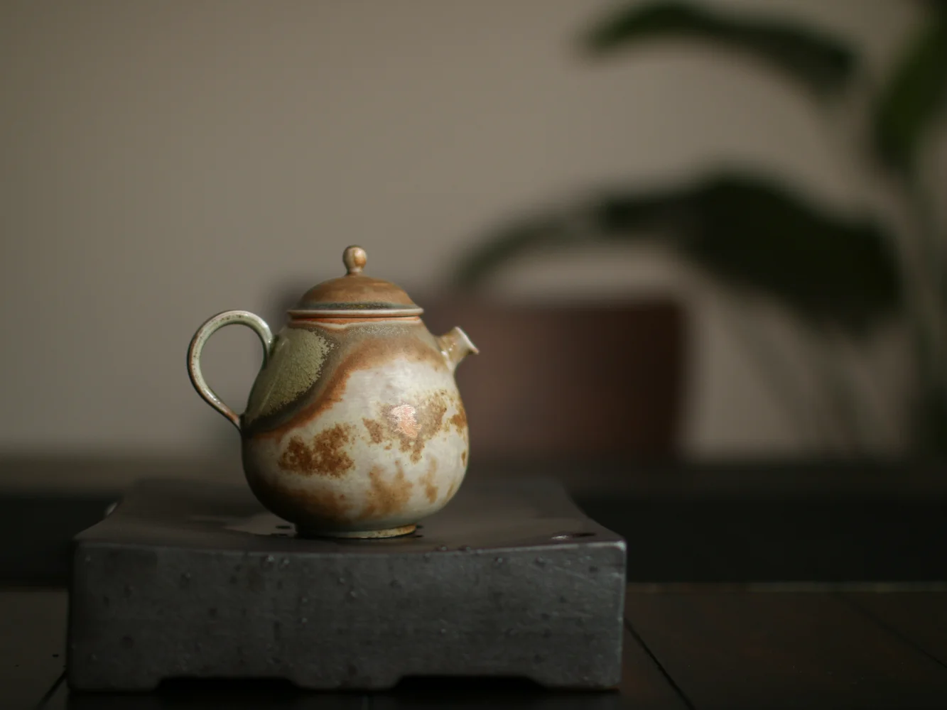 Handmade Pear Shape Venus Teapot