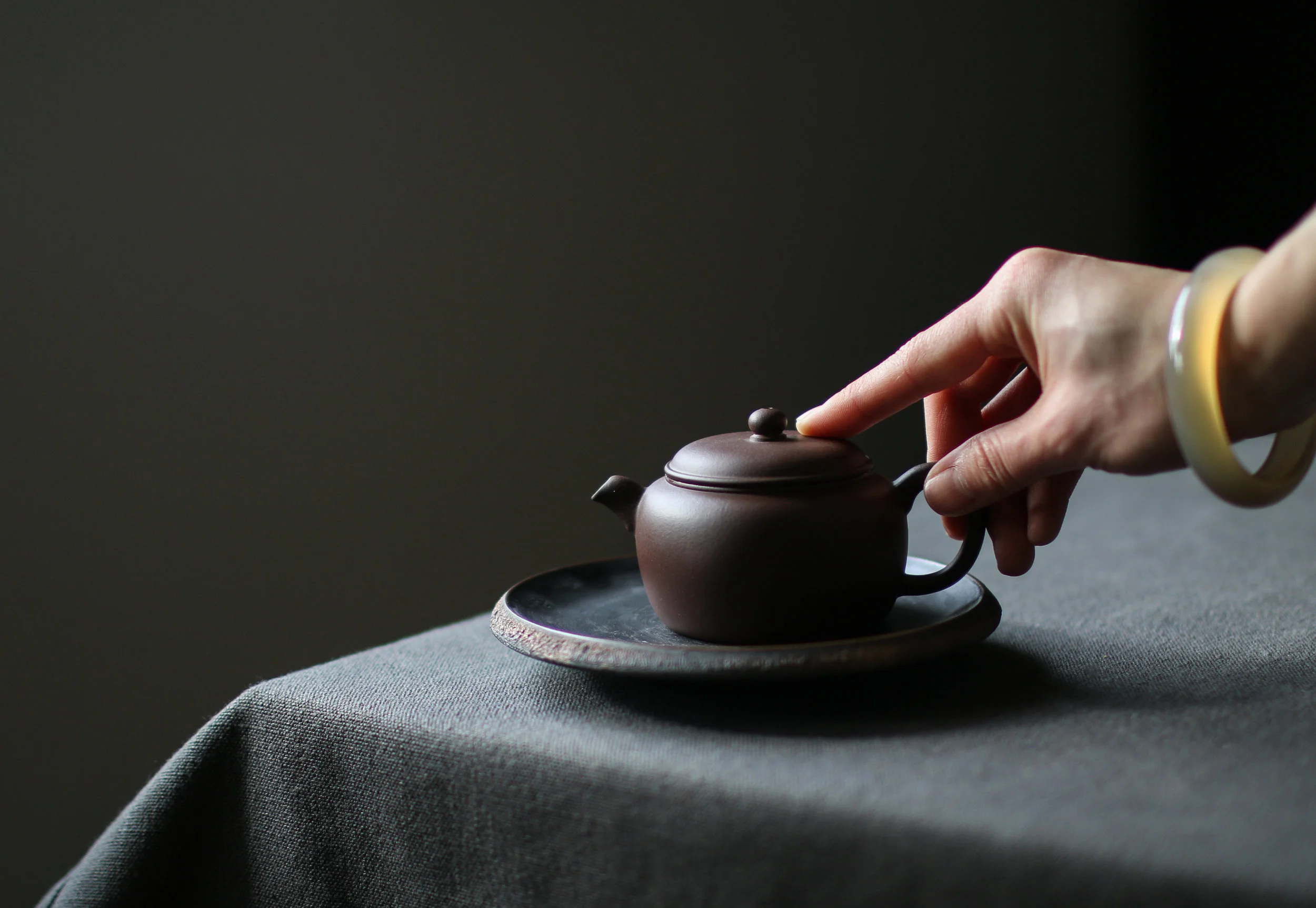 Yixing Gu Yun Zini Clay Teapot