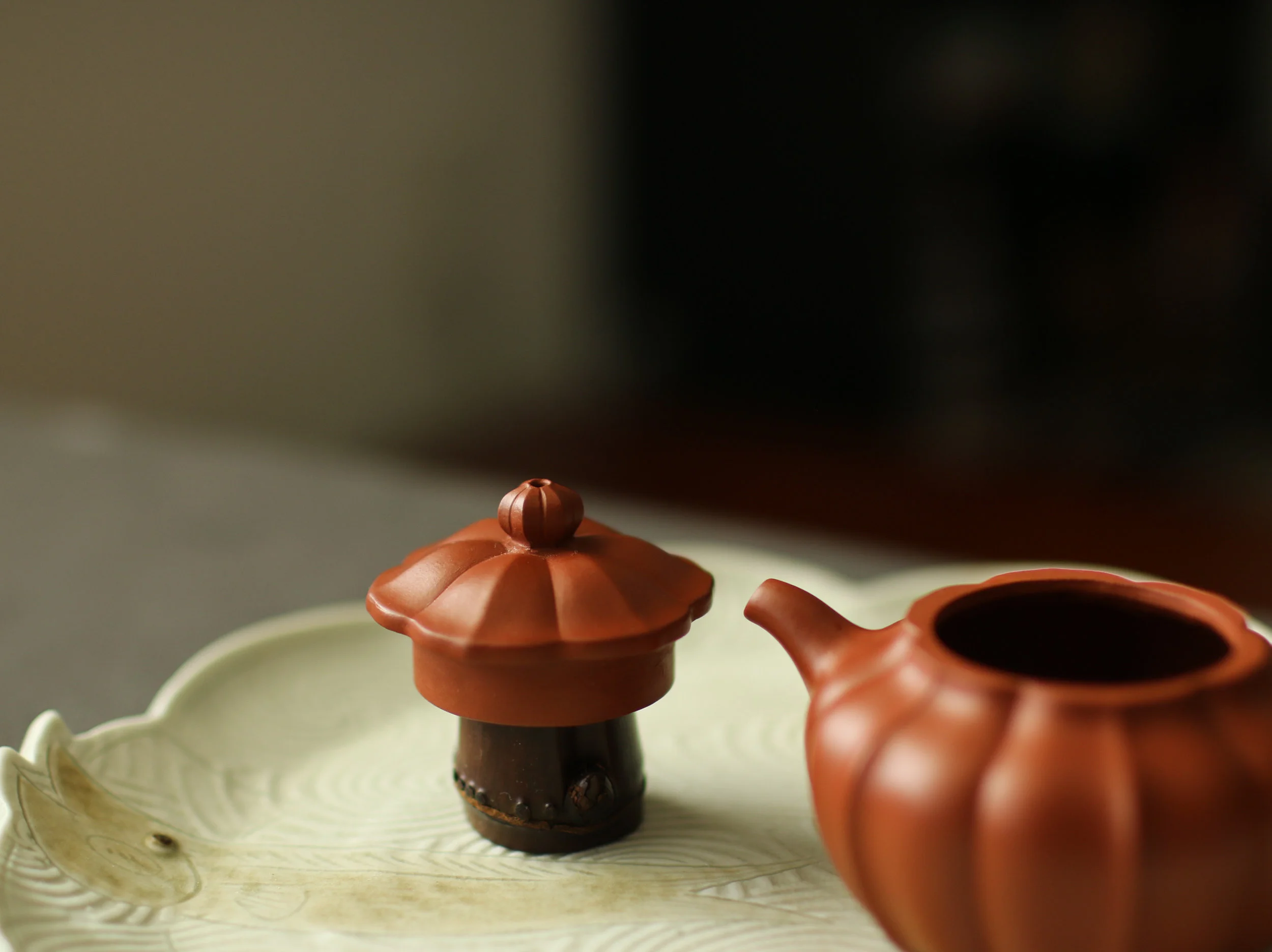 Bamboo Lid Holder
