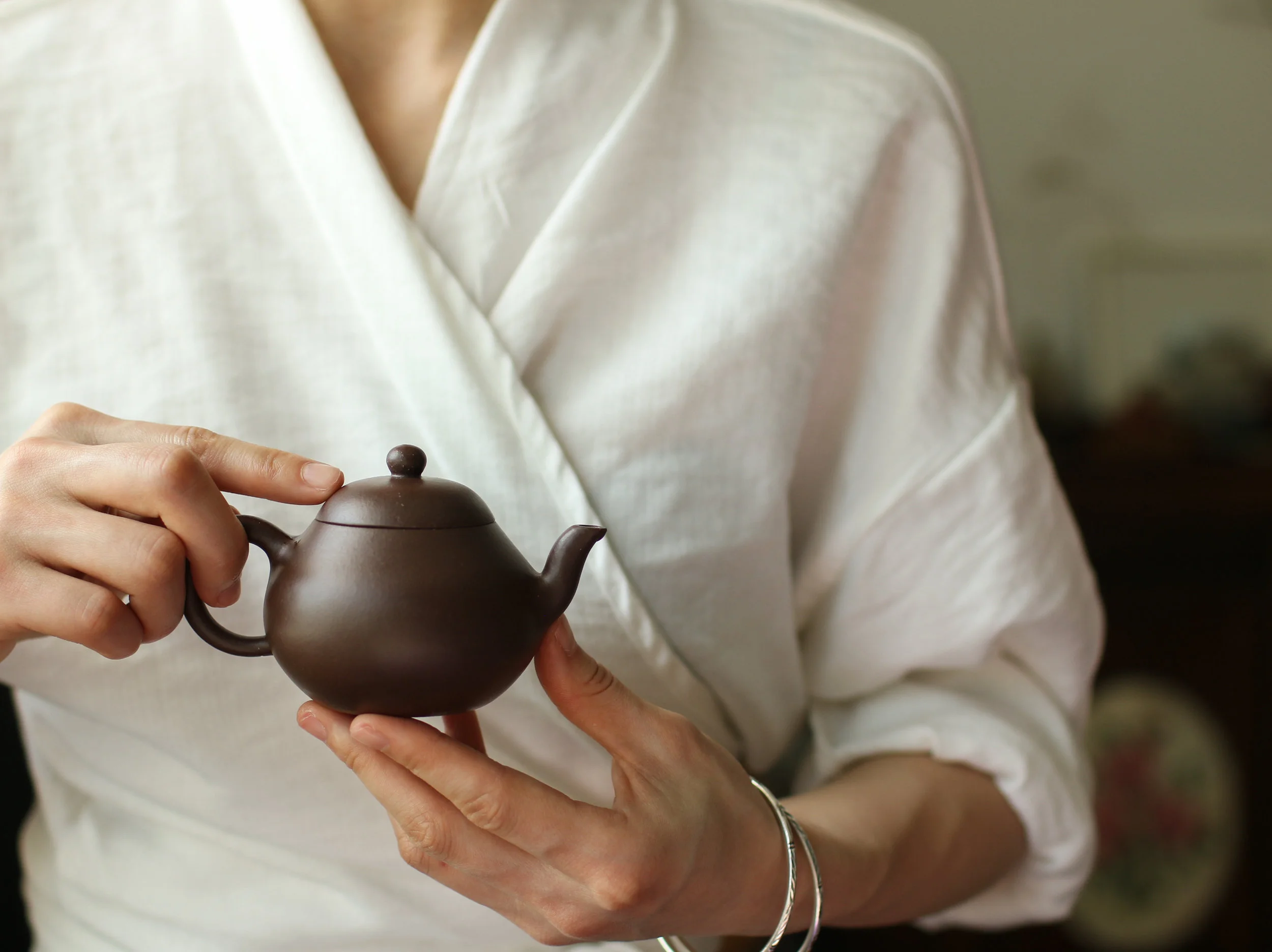 Pear Shape Zi Ni Clay Teapot