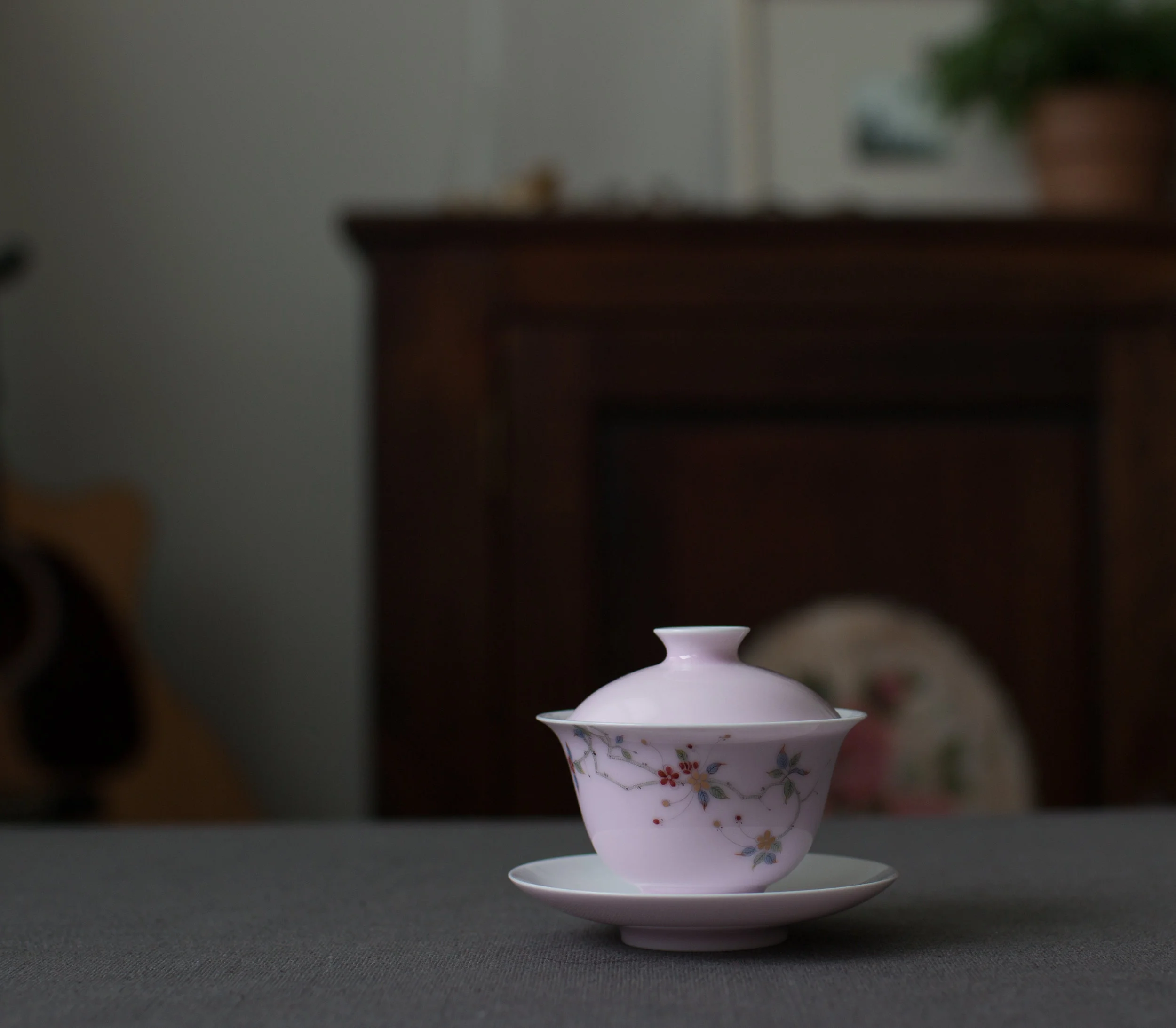 Cherry Blossom Porcelain Gaiwan (With Coaster)