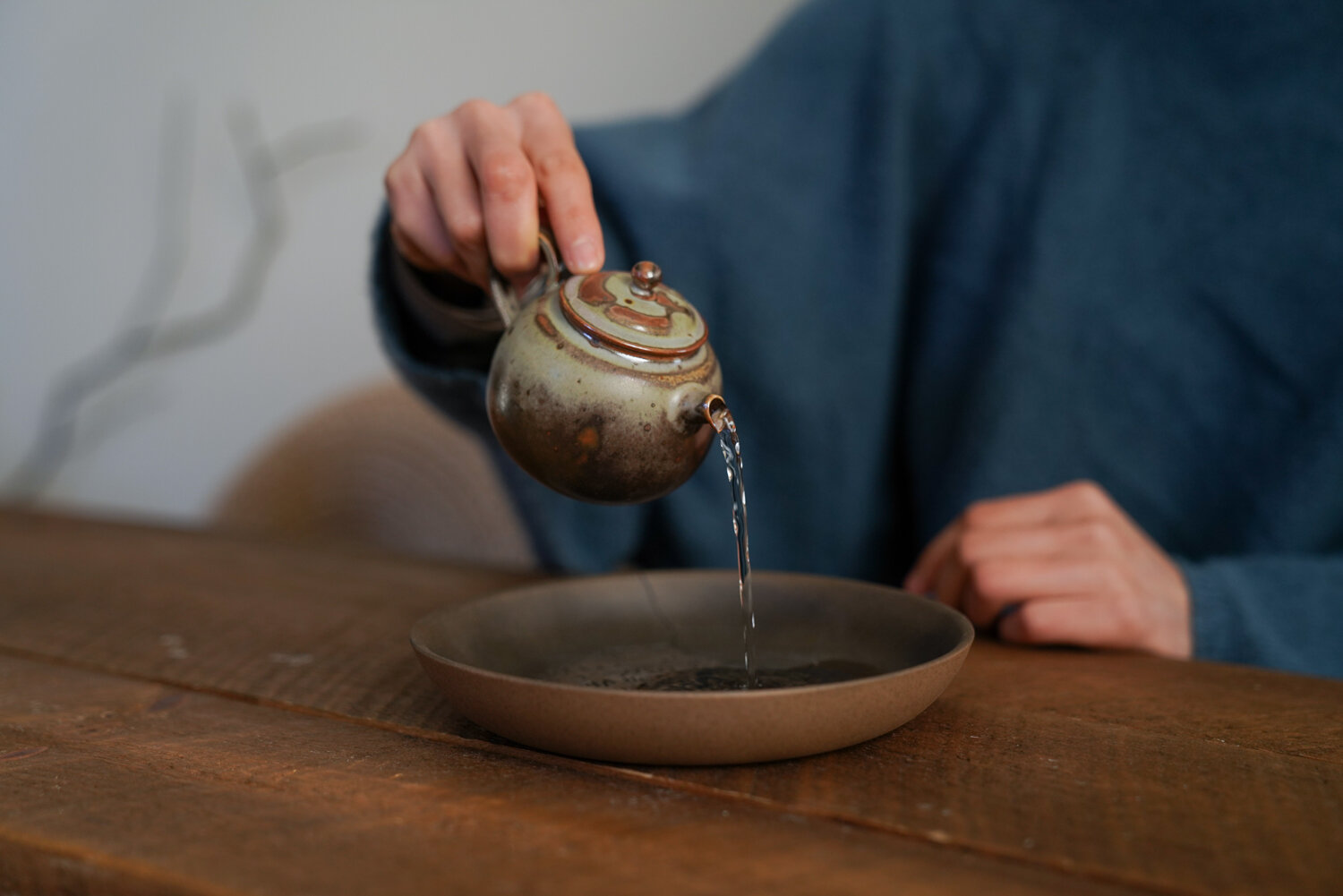 Handmade Grey &amp; Earthy Moonface Teapot