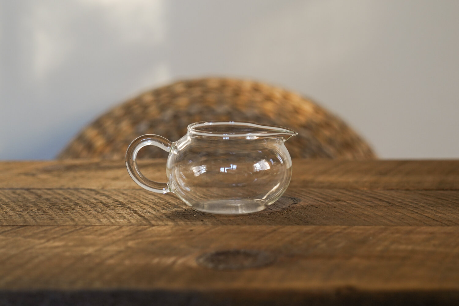 Side Handle Glass Faircup