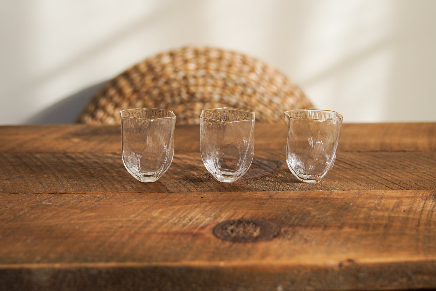 Tulip Glass Teacup (Golden Edge)