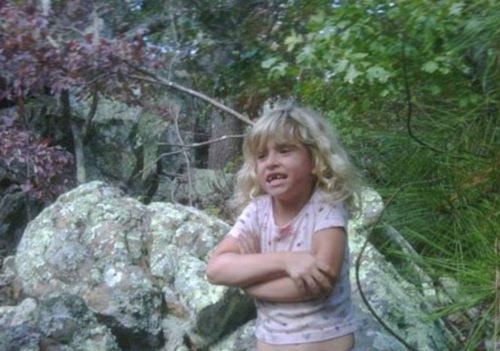 The debated last cell phone photo of Madyson taken on the hilltop.