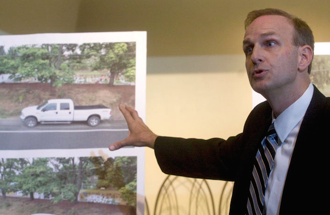 District Attorney Rod Underhill at the August 11 press conference appealing to the public for any sightings of Terri’s white truck (source: the Oregonian)