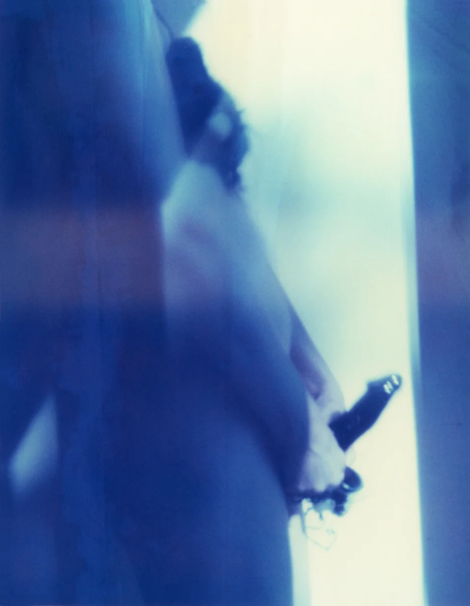 Photo from the series “Nothing but Words to Learn to Lie” by Kotsuhiroi 2012 ©