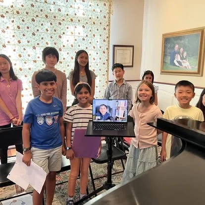 Studio Class 3