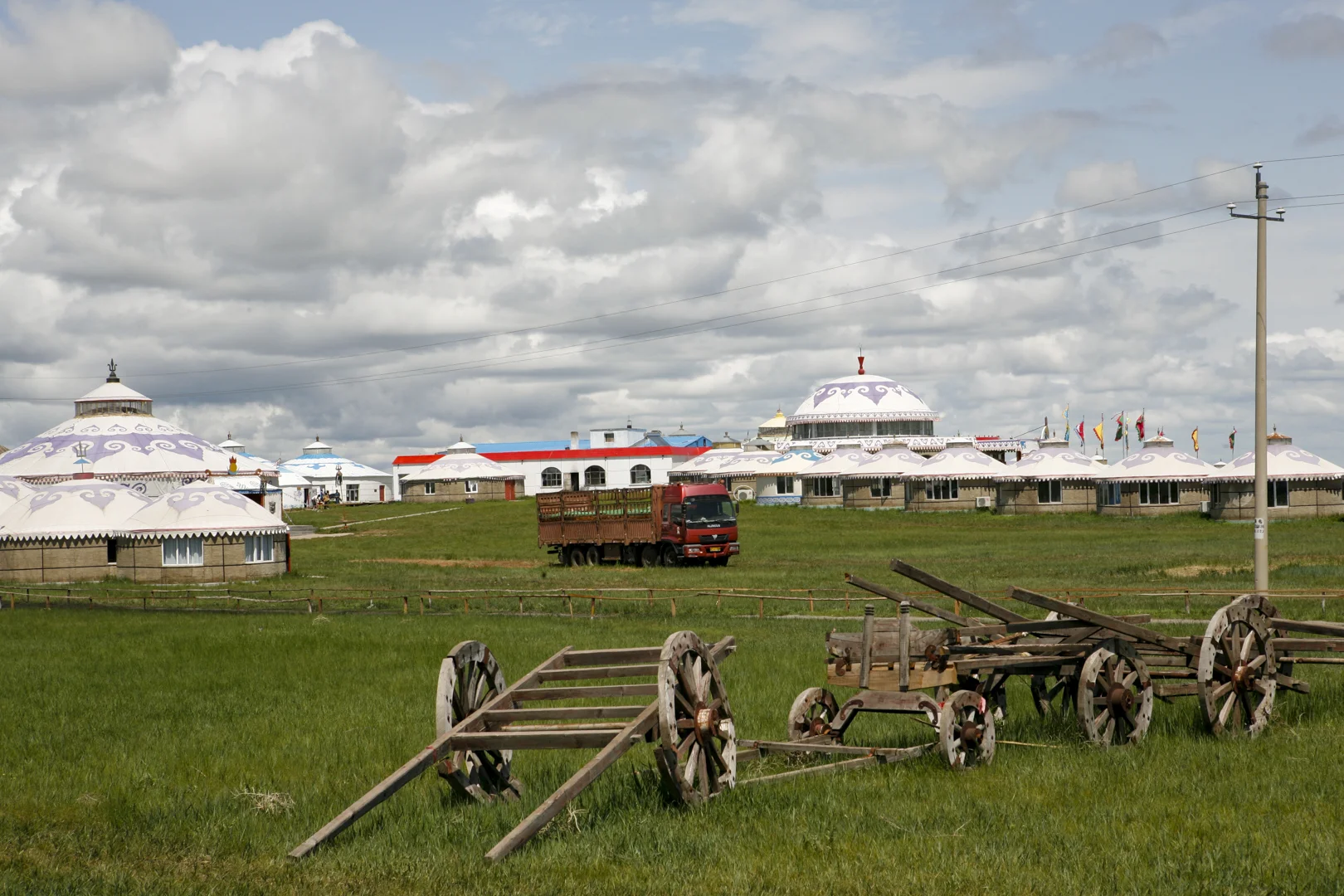 Half_A_World_Away-73.jpg