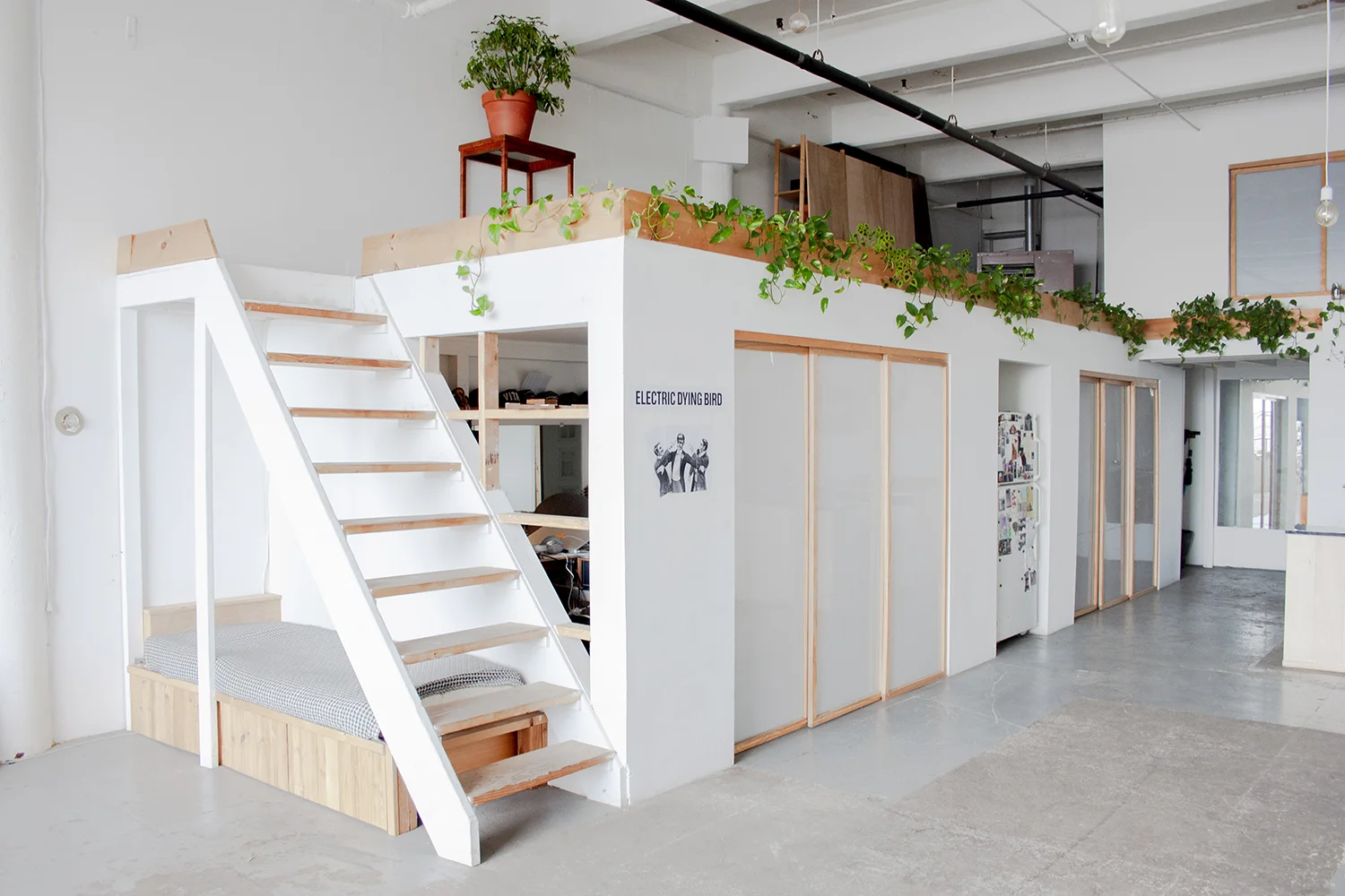 loftspace_mezzanine.jpg