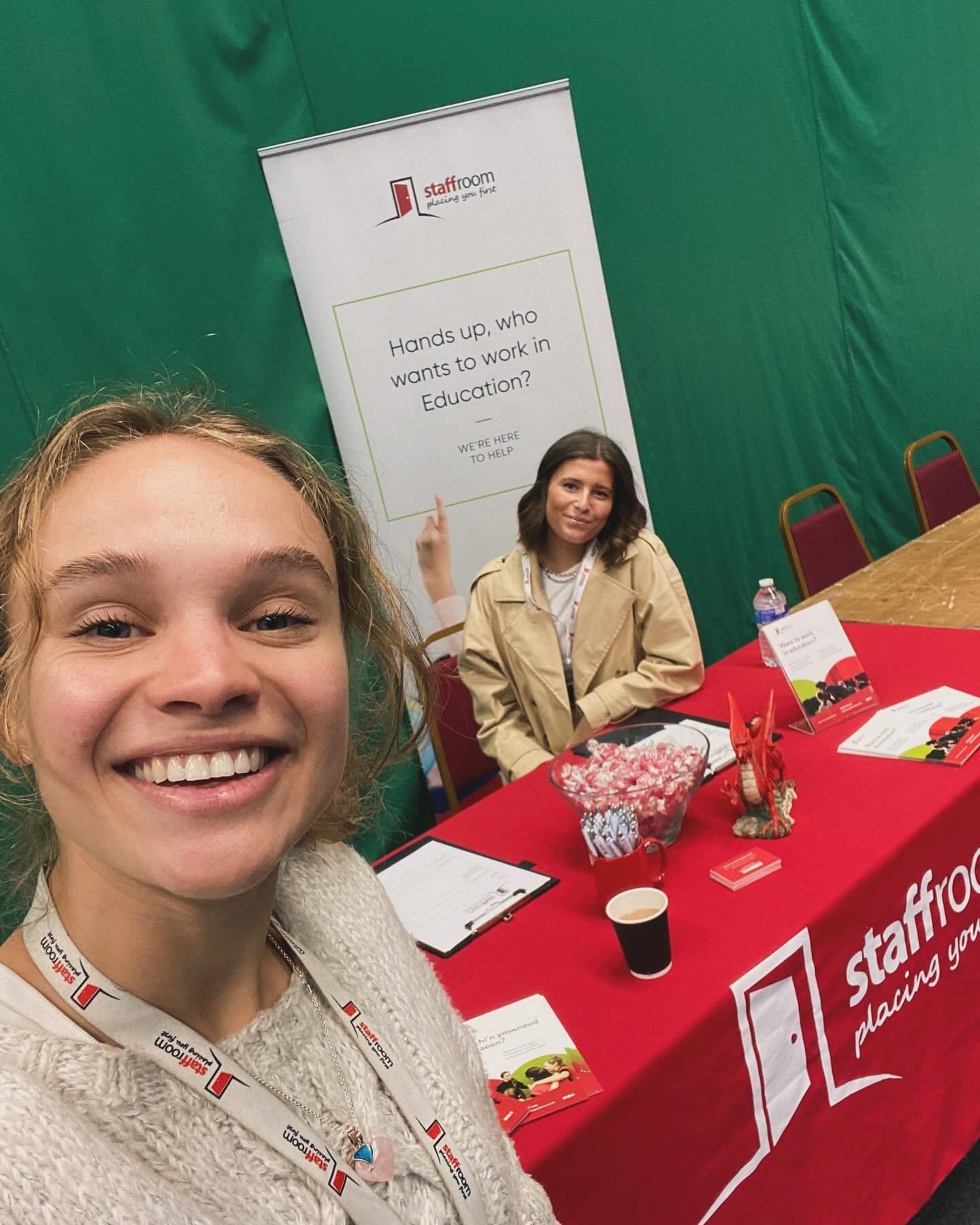 Freya &amp; Kirsten are set up and ready to talk all things supply at @uswsport park today, they&rsquo;ll be in the sports hall until 2pm so come over and say hello 👋🏼 

#careerfair #jobsfair #usw #newportjobs