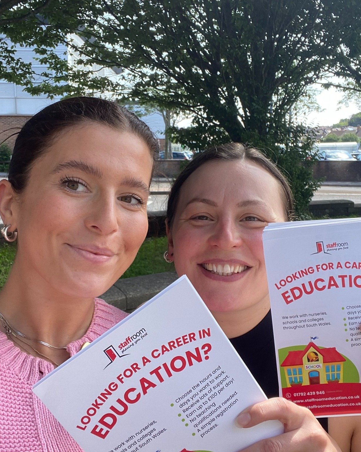 Bethan and Freya have been busy flyering again!
They were back in Swansea, Llanelli and surrounding areas posting flyers around the local community, let us know if you have spotted one whilst out and about!

#swanseajobs #cardiffjobs #swanseauniversi