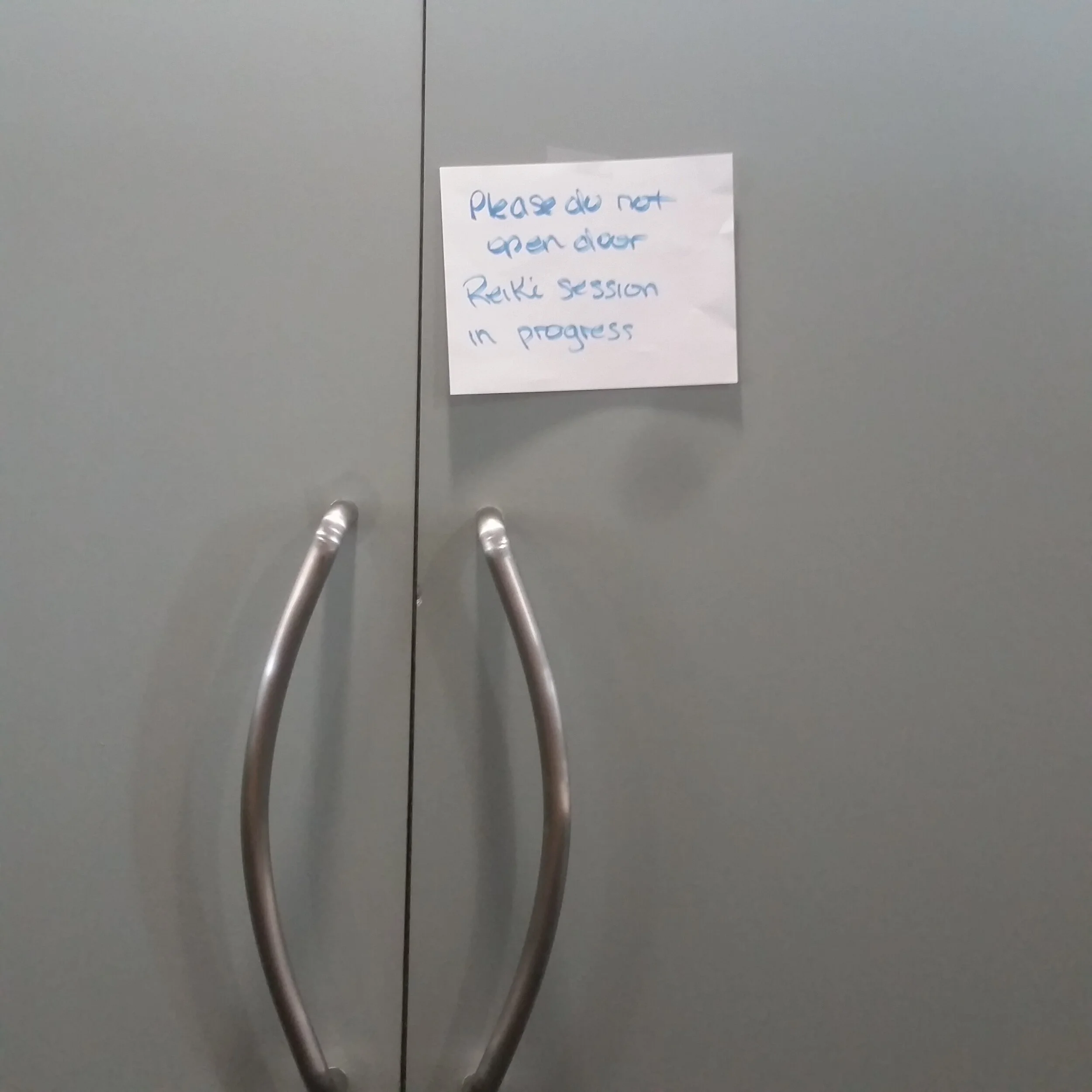 Find the Person Who Can Say "Yes"