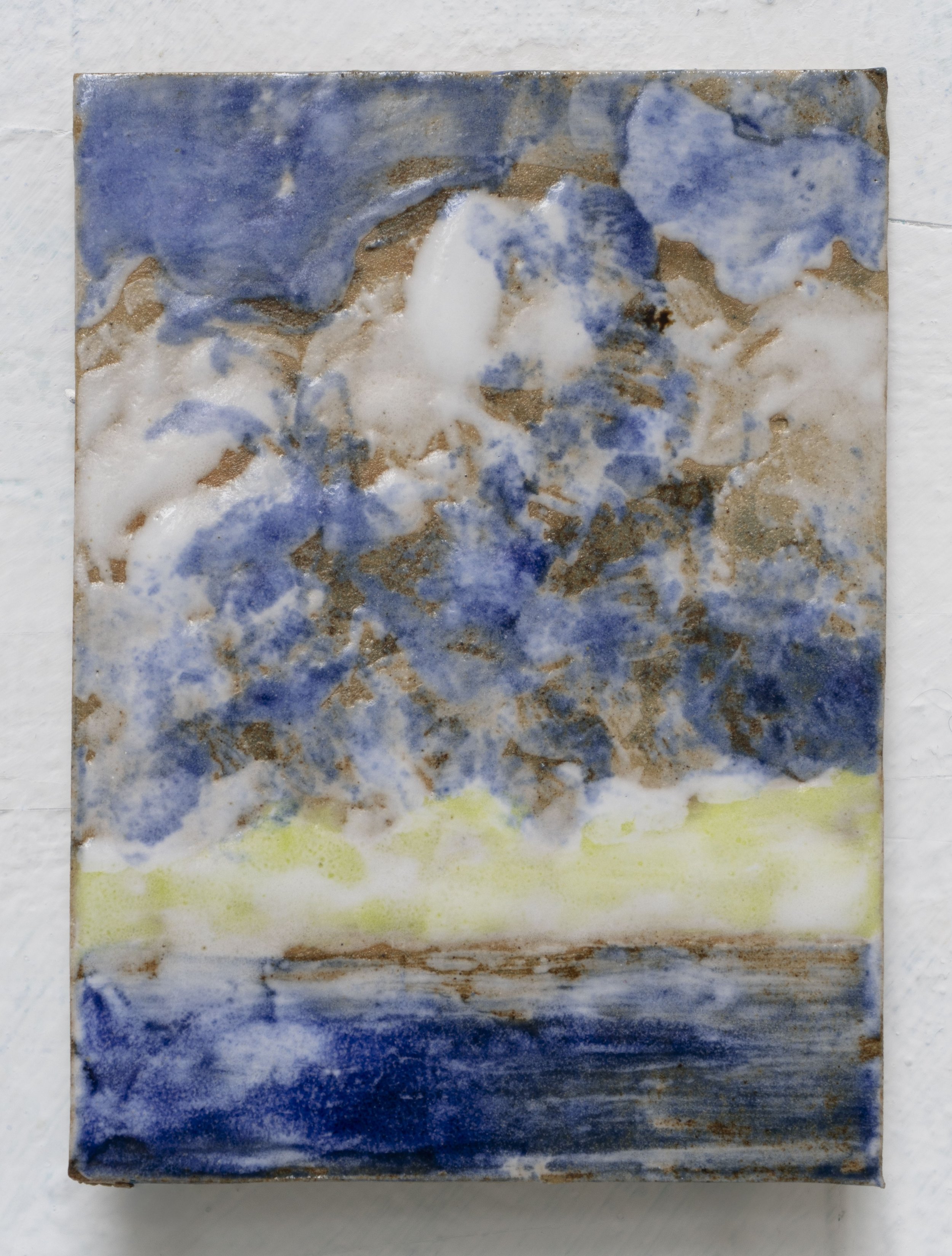  Nuageux, 12,4x9cm. Céramique, 2025 