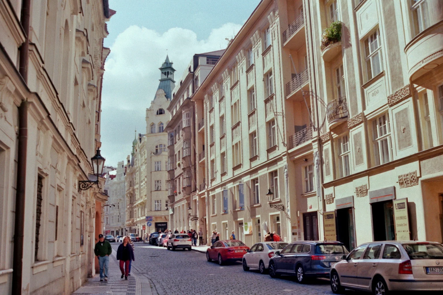 imm008_8ii.jpg