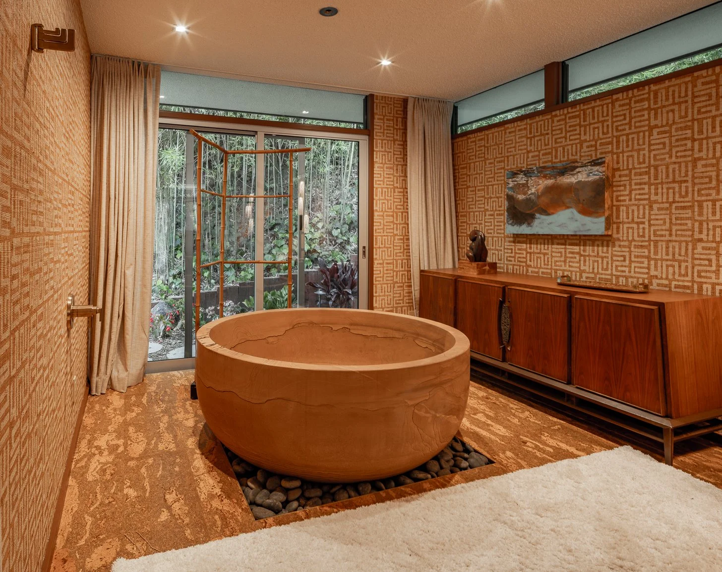 48 - NWGC Tiki_S7R1932-Pano.jpg