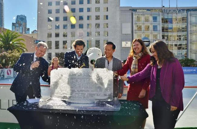 Holiday Ice Rink Ice Sculpture Striking