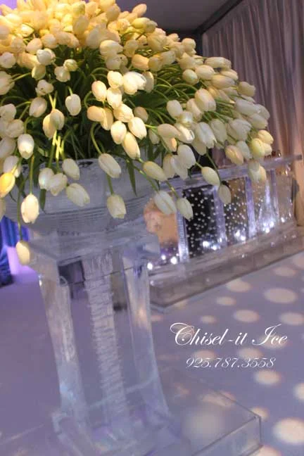 Flower Pedestal and Bouquet Holder