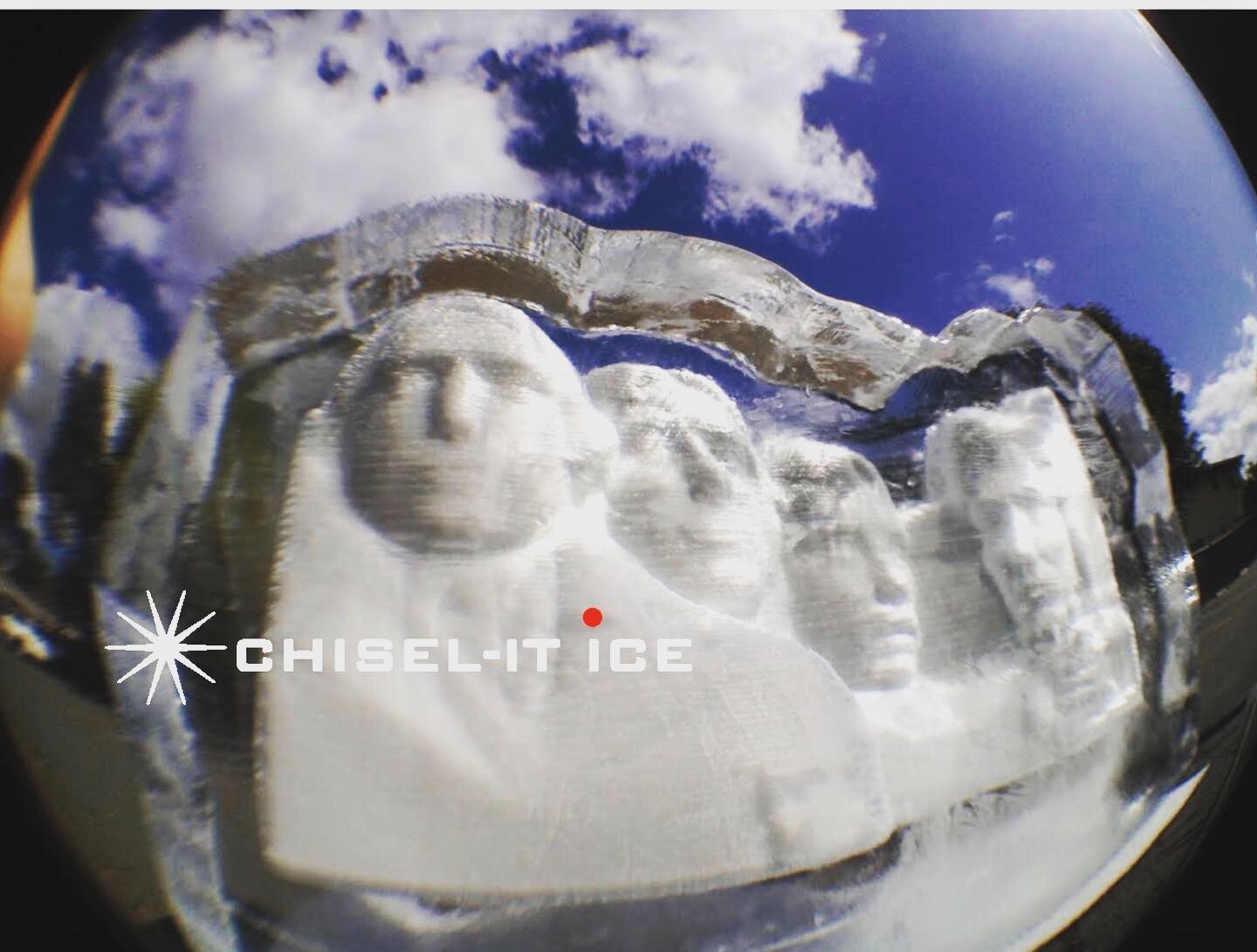 Happy 4th of July!!!🎆🎇#mtrushmore #icesculptures