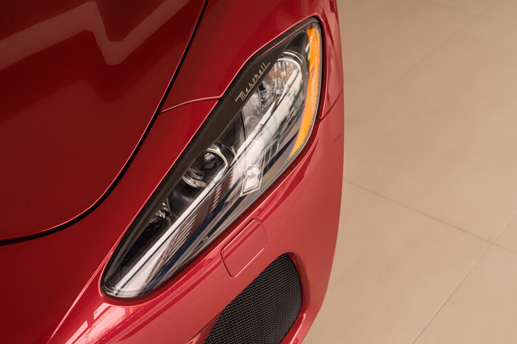 Maserati-Fabiorama-49-GranTurismoRojo.jpg