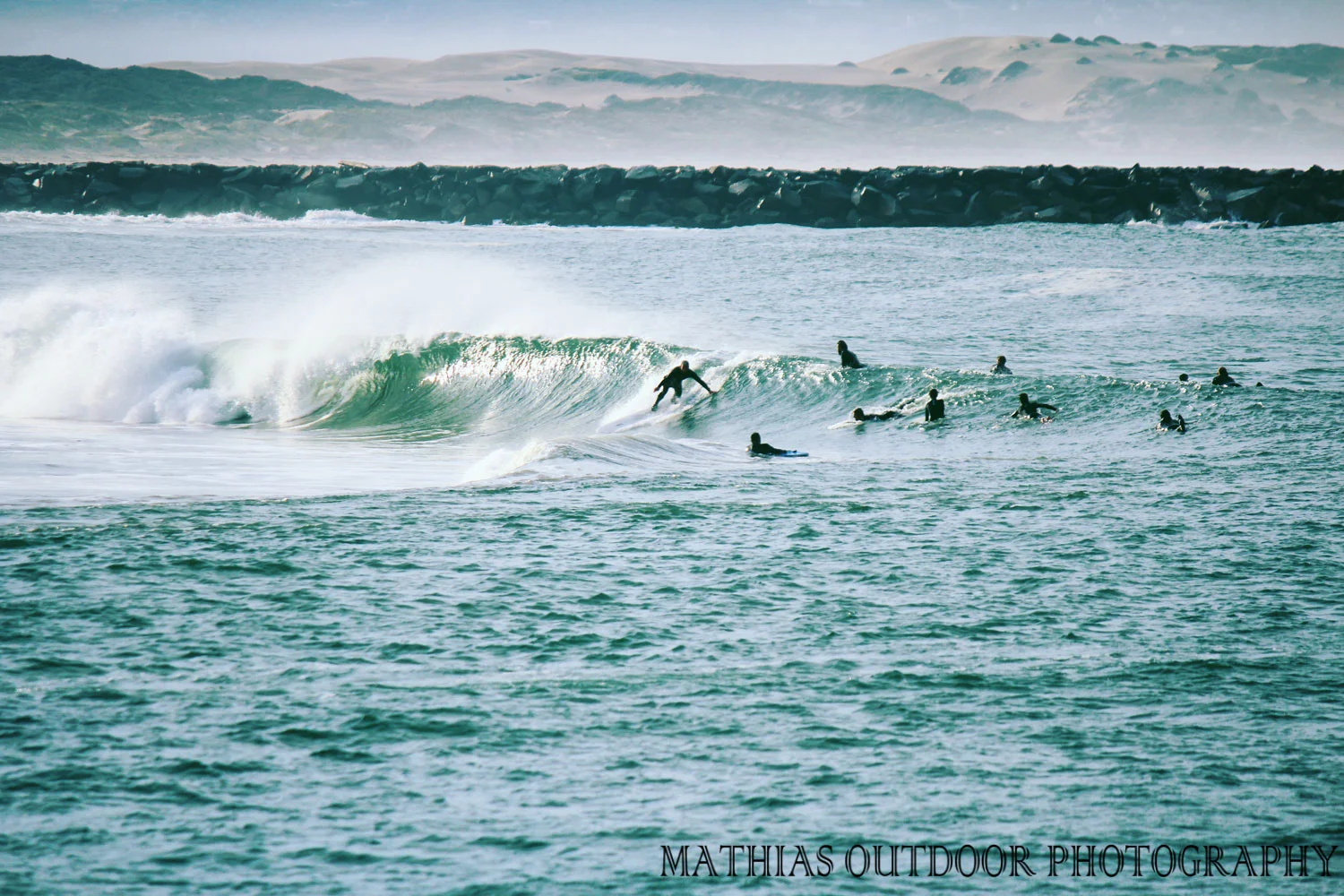 Catching Waves MT Studio