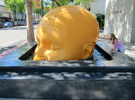 Seyed Alavi, Fountain Head , 2012, fiberglass, 44 x 77 x 66 inches