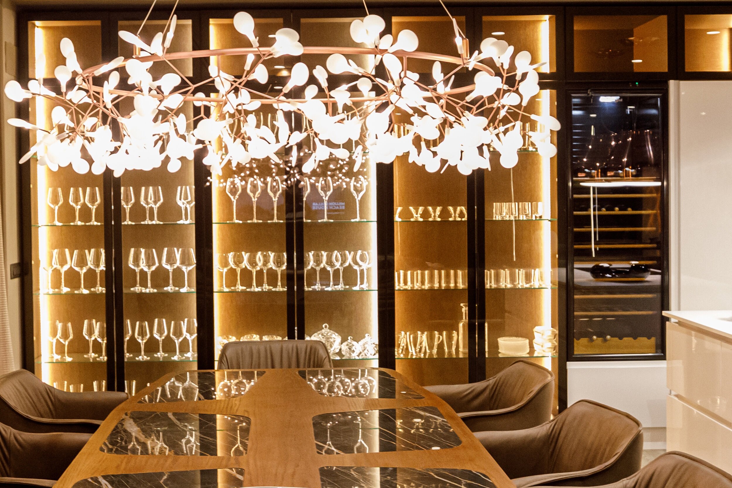 Luxor display cabinet with LED lighting in modern living room