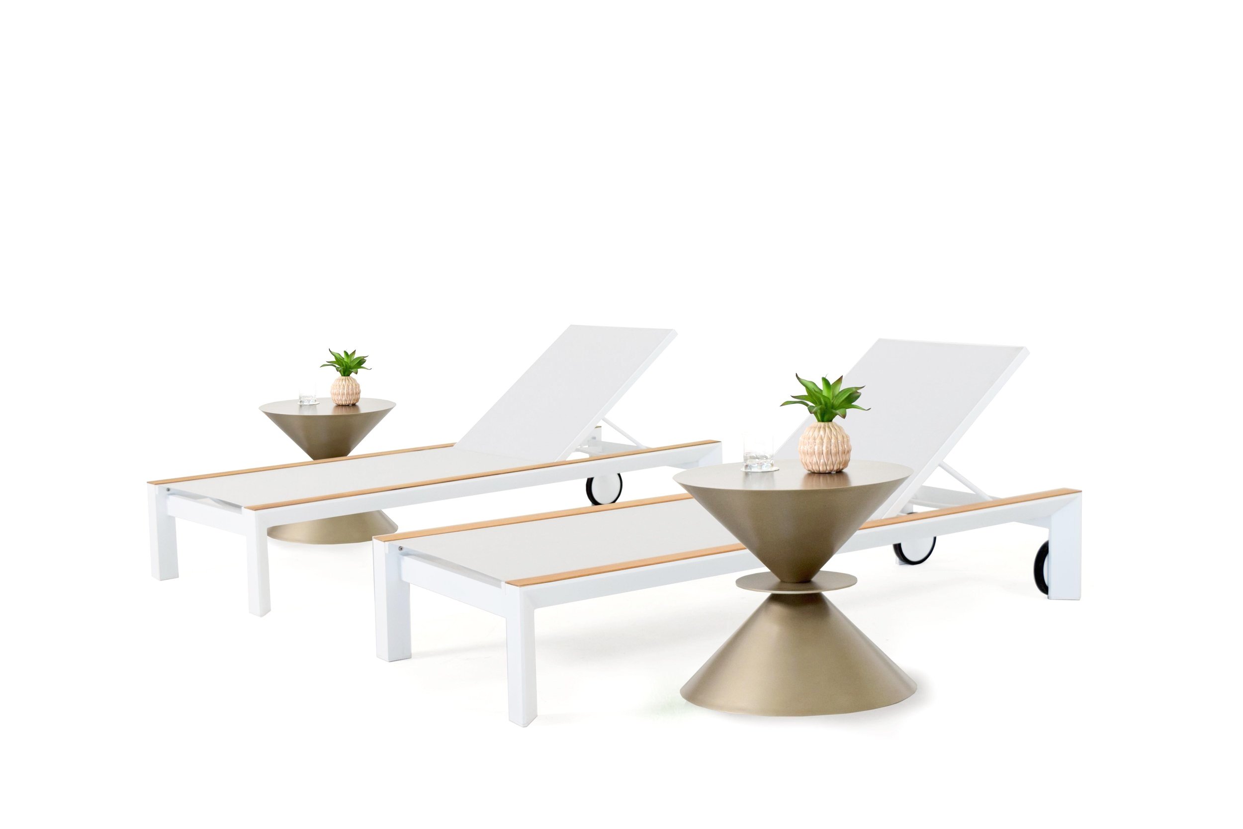 Reclining sun lounger