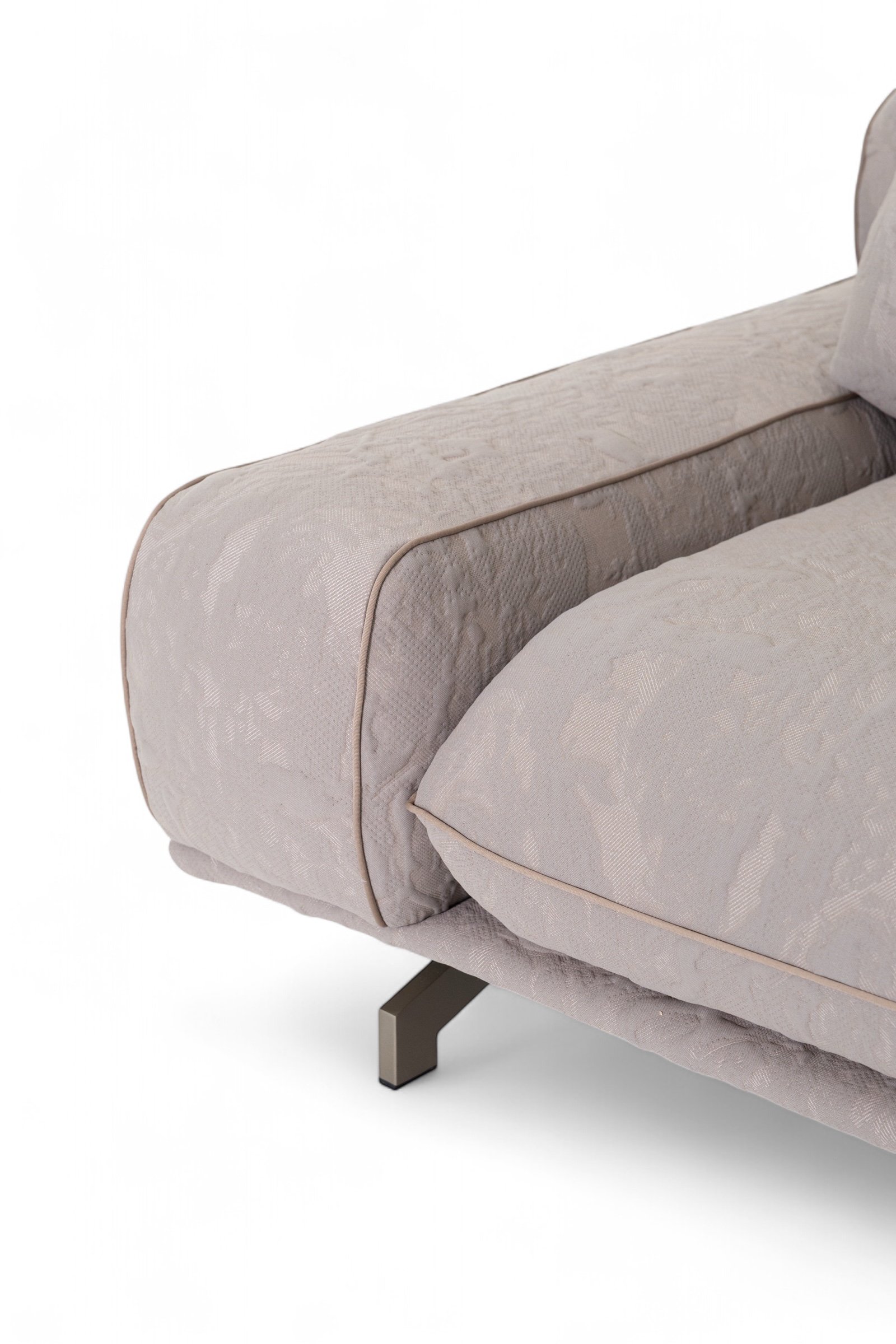 Photoroom_20251101_105714 (2).jpg