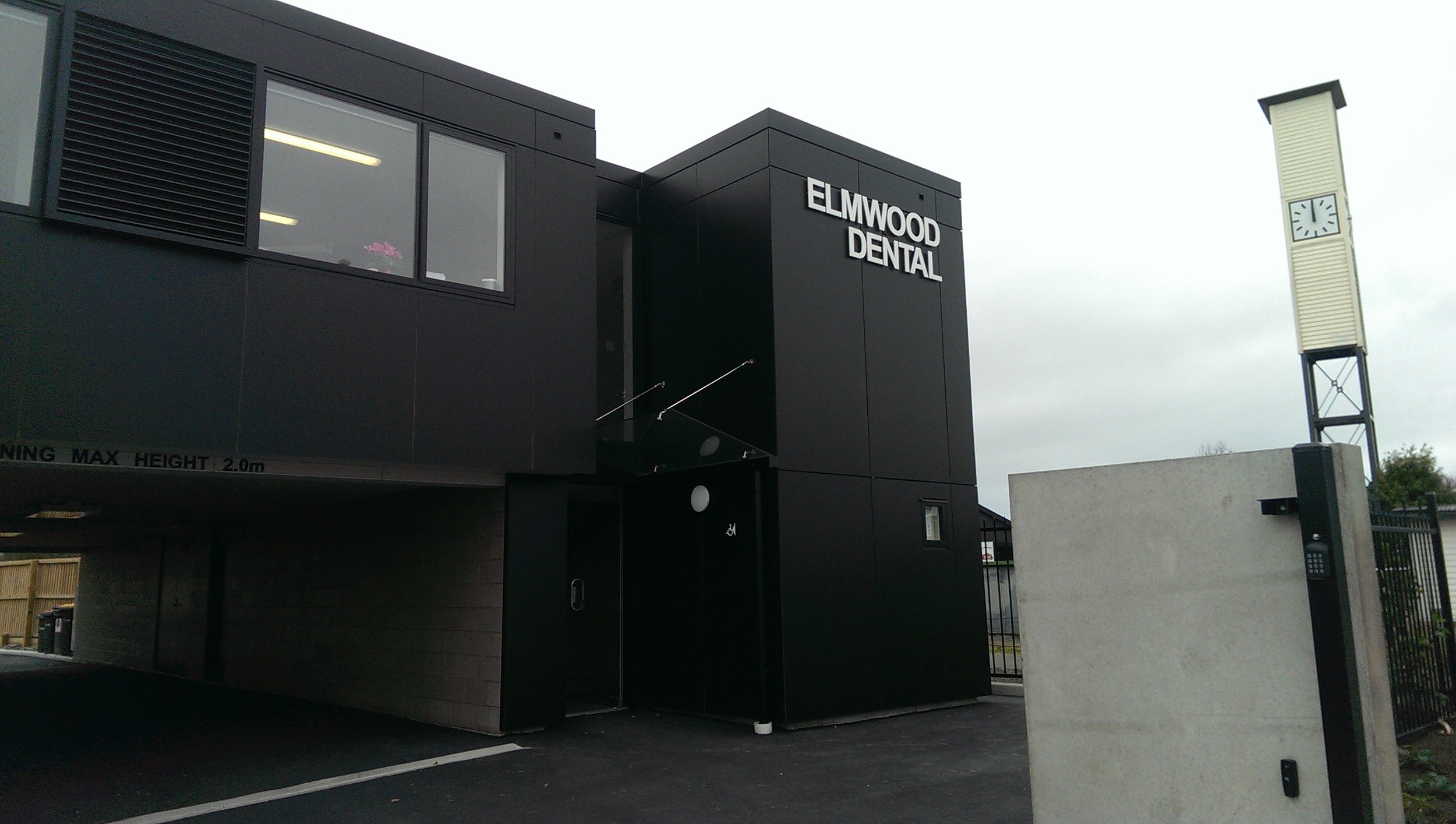 Elmwood Dental Centre (4).jpg