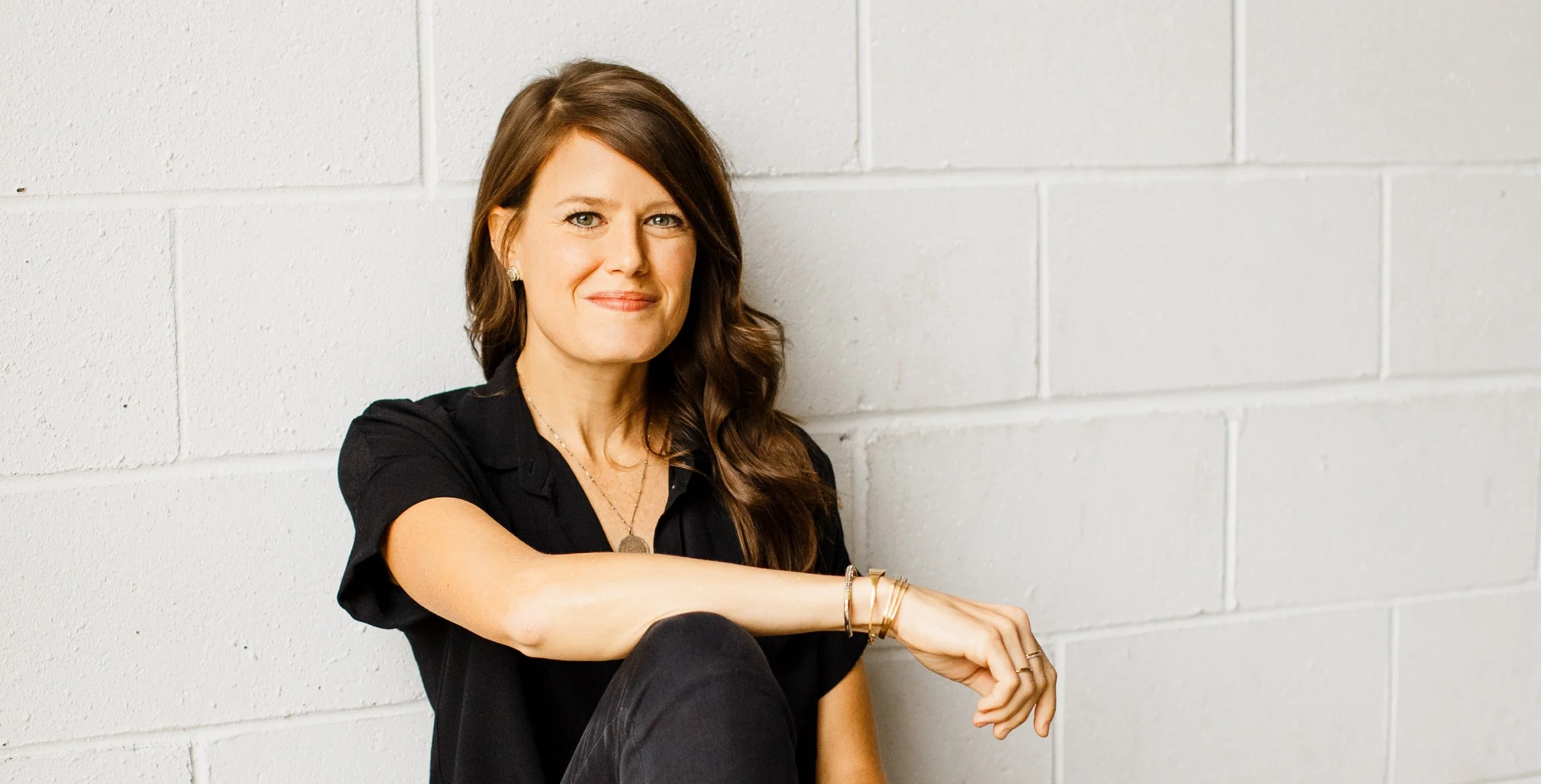 C211022 Erin Headshots-29 copy.jpg