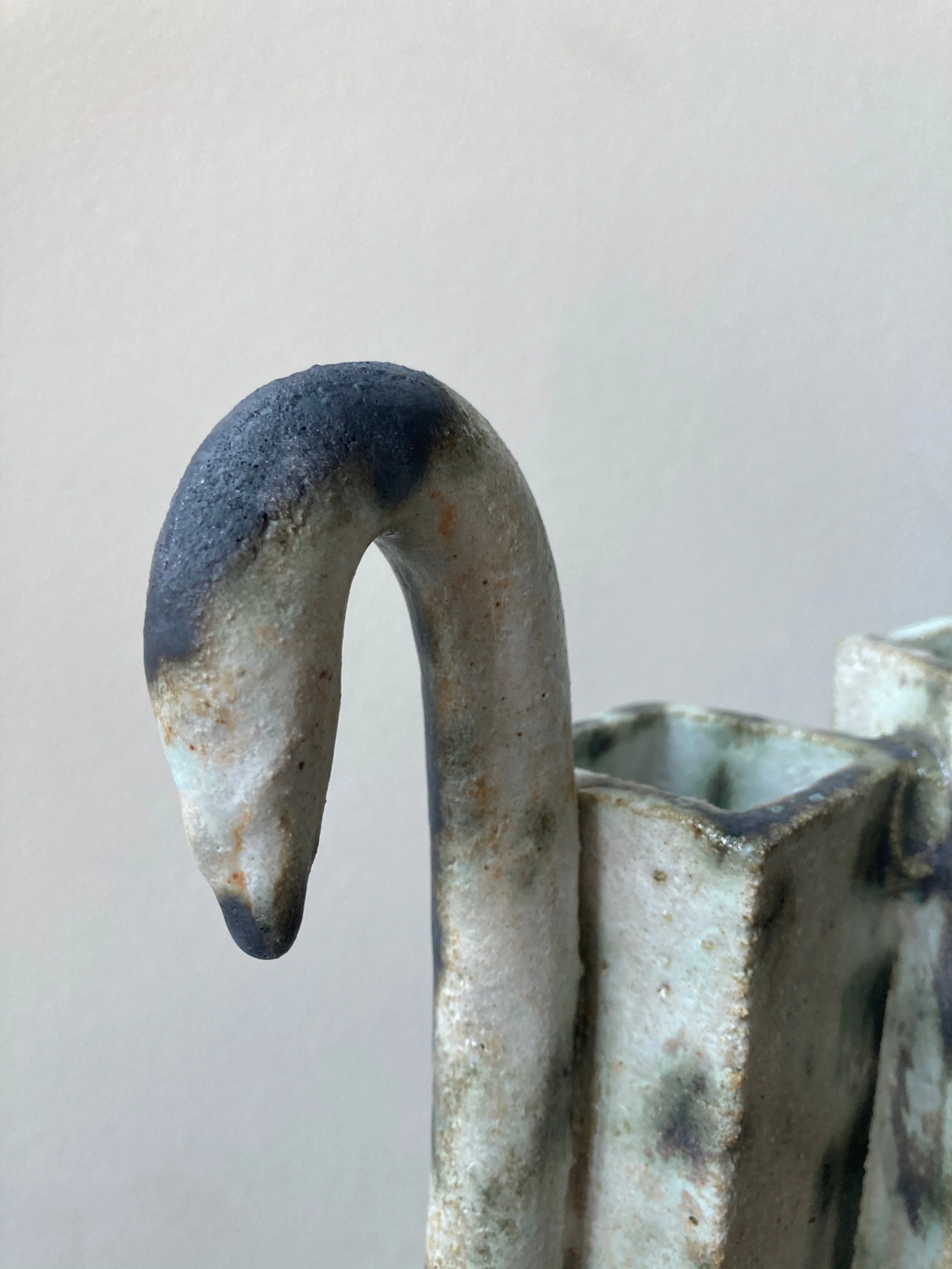 swan vase - 5.jpg