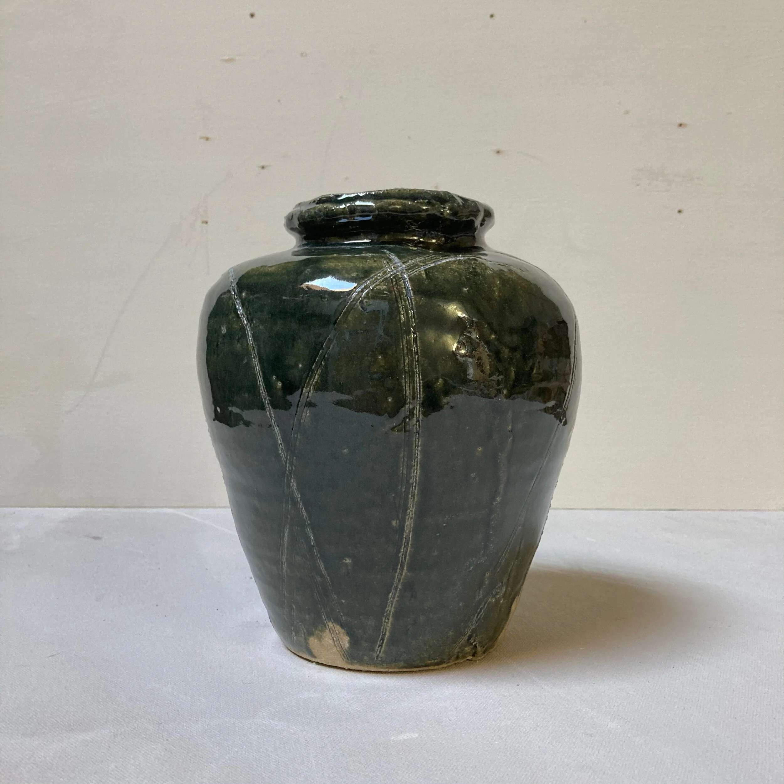 Green Vase 1.jpeg