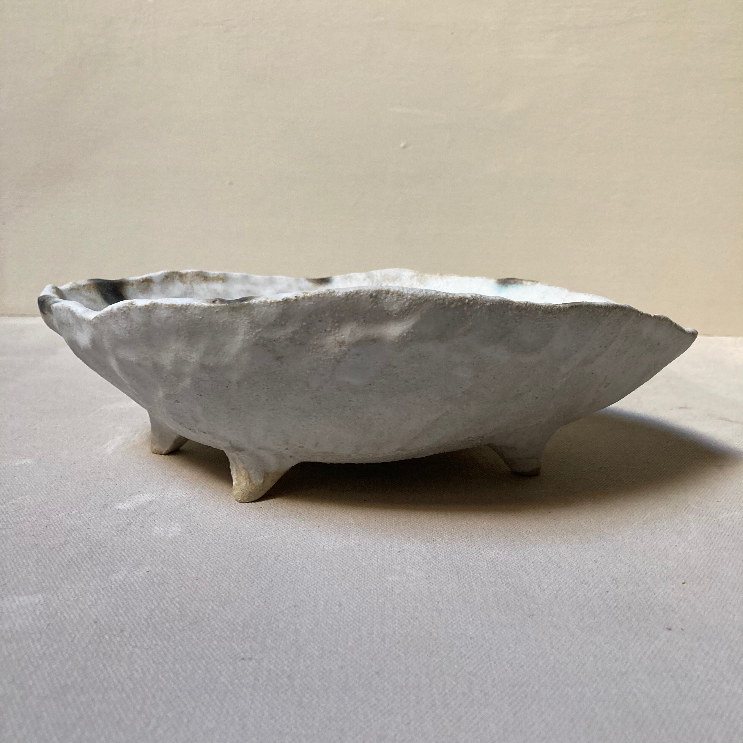 White Pinch Dish 1 - 4.jpeg