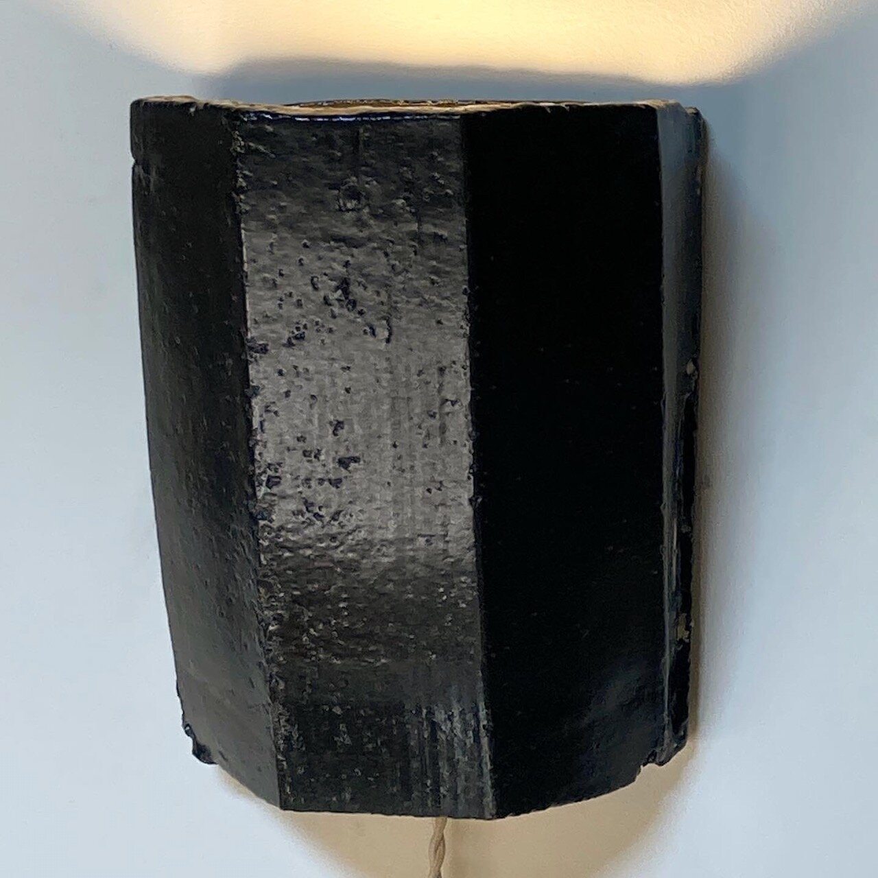 Black 5-sided light - 5.jpeg