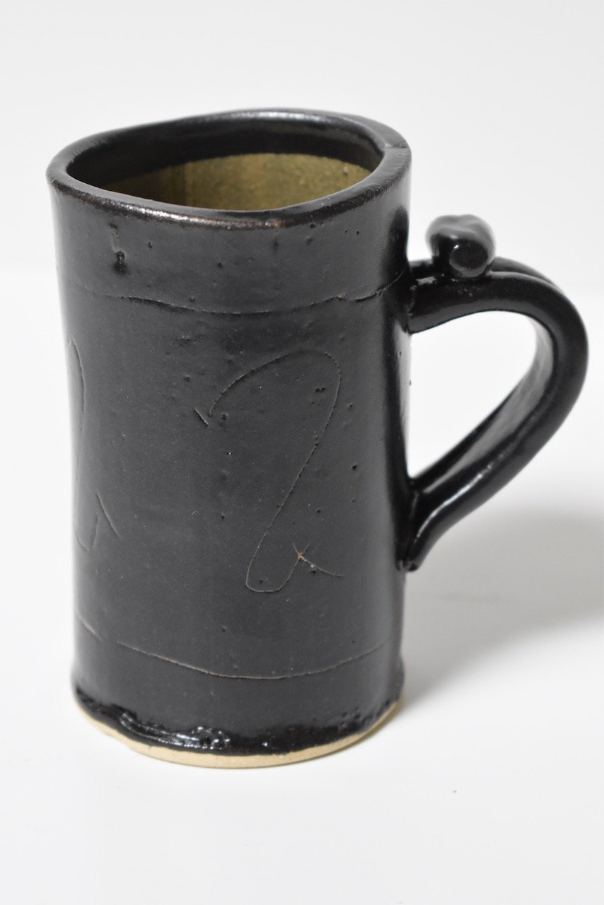 blkmug - 3.jpeg