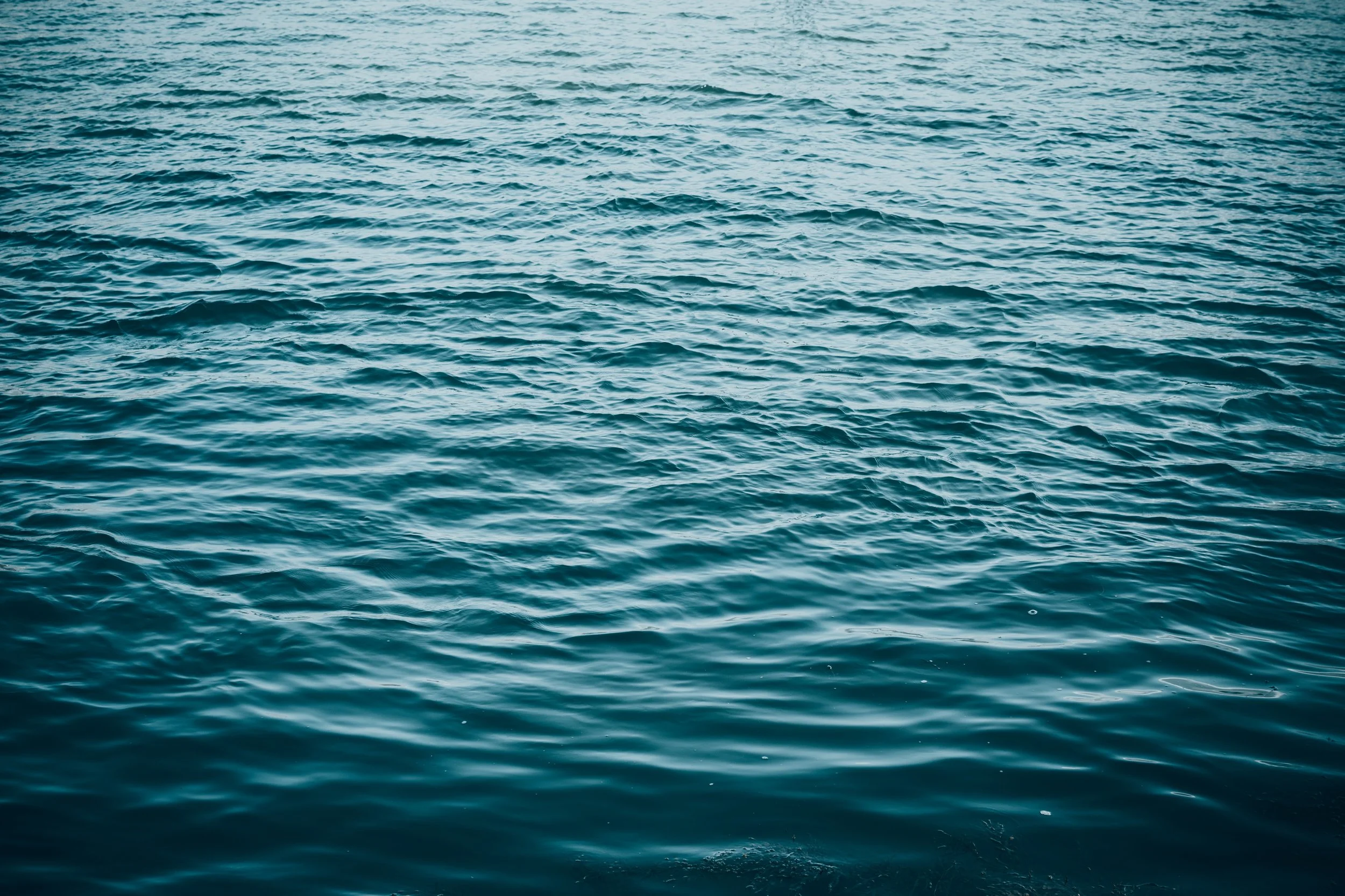 blue-water-calm-h2o-734973.jpg