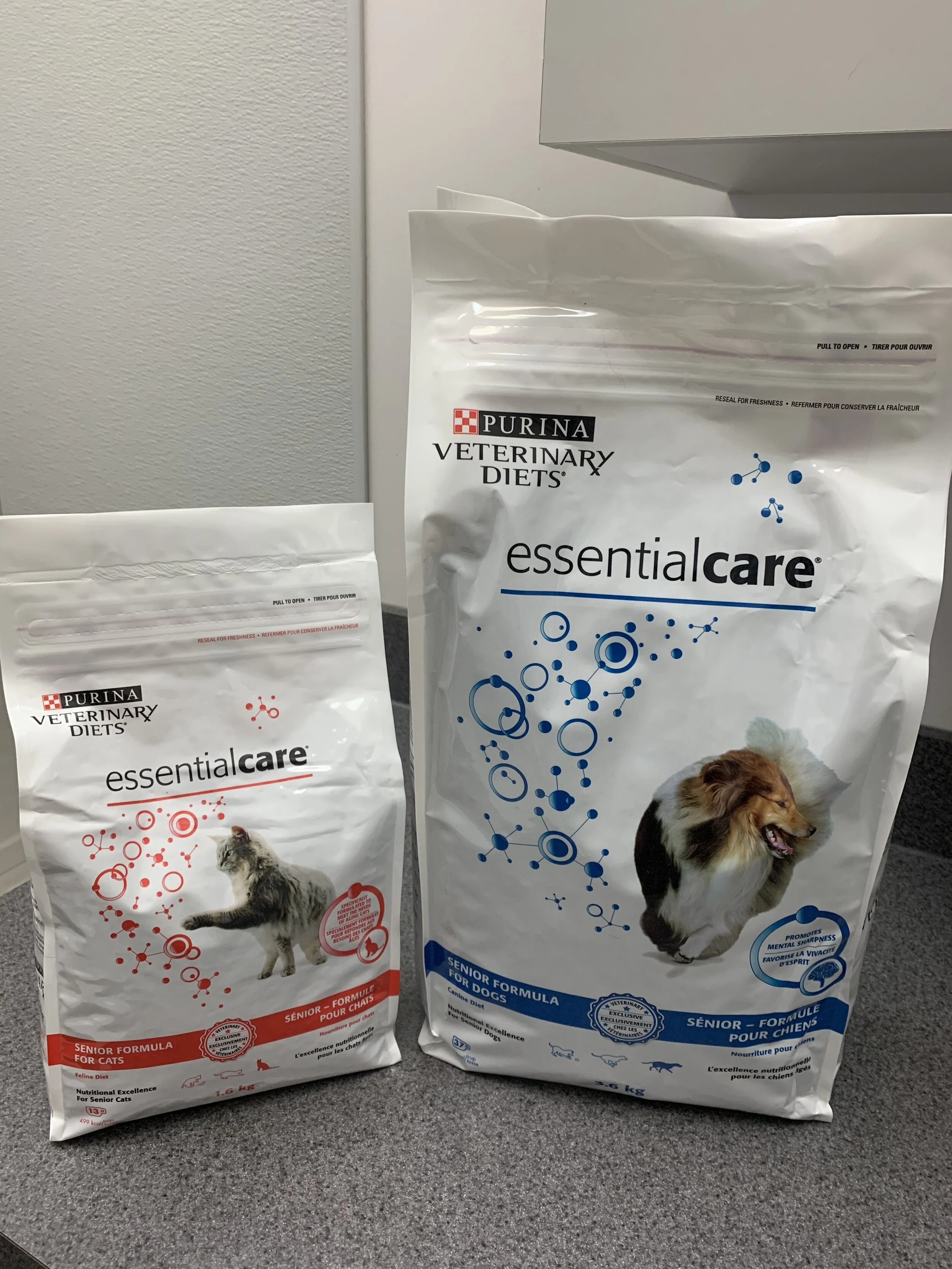 purina essential care senior cat food