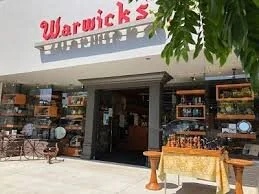 Warwick's, La Jolla, CA 