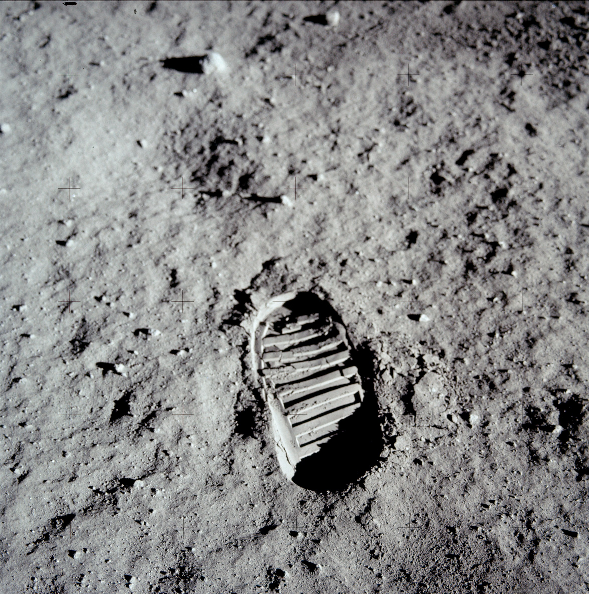 Footprint AS11-40-5877HR.jpg