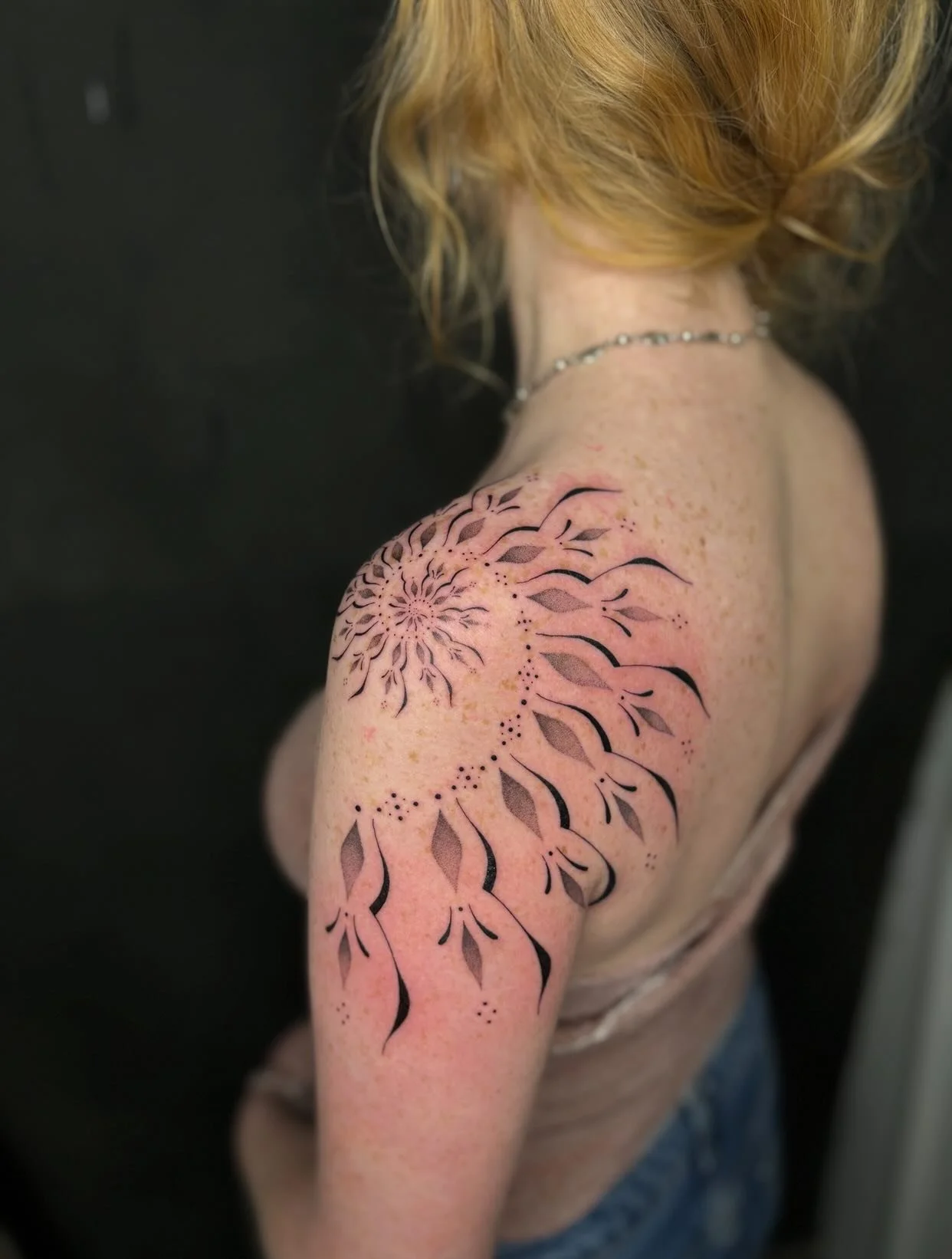 We are excited to announce our latest addition to the RPT Team, starting Feb 2026 - @bibi.lea.tattoo 
For enquiries, fill out the booking form on her profile.
&bull;
&bull;
&bull;
#finelinetattoos #bibileatattoo #redpointtattoo