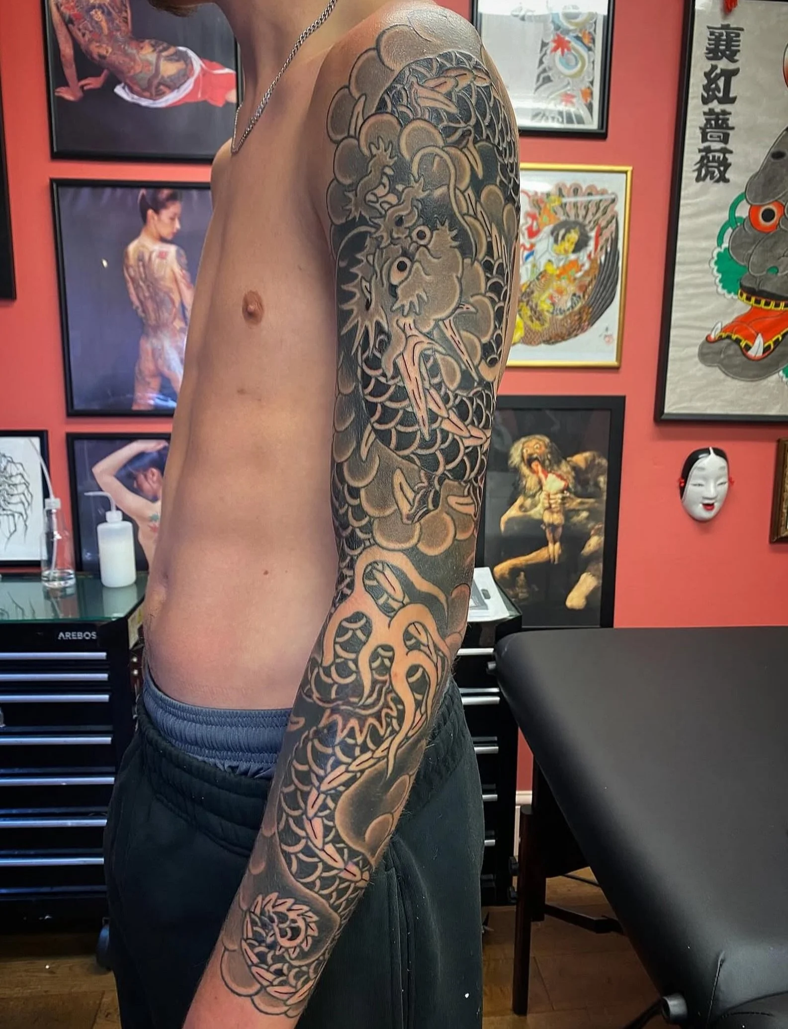 Done by @joe_scarletrose for info &amp; bookings 📩 info@redpointtattoo.com
&bull;
&bull;
&bull;
#redpointtattoo #londontattoo #japanesetattoo