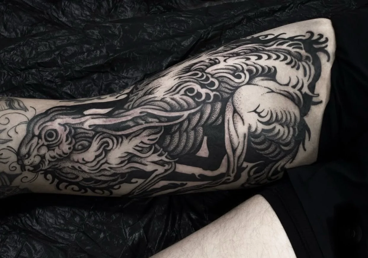 Done by @mishlatattooillustration for info and bookings 📩 mishlastuff@gmail.com 
&bull;
&bull;
&bull;
#redpointtattoo #mishlatattoo #londontattoo