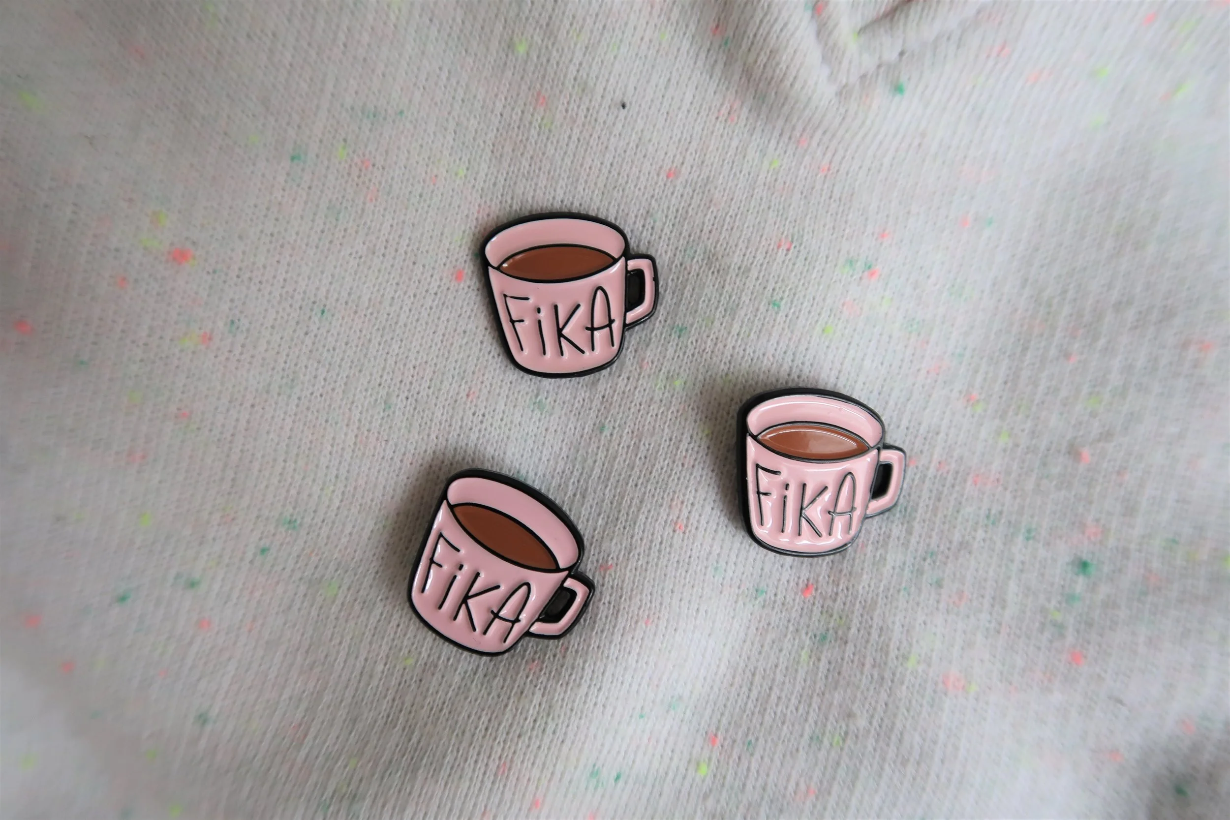 148_fika_pink_2.jpg