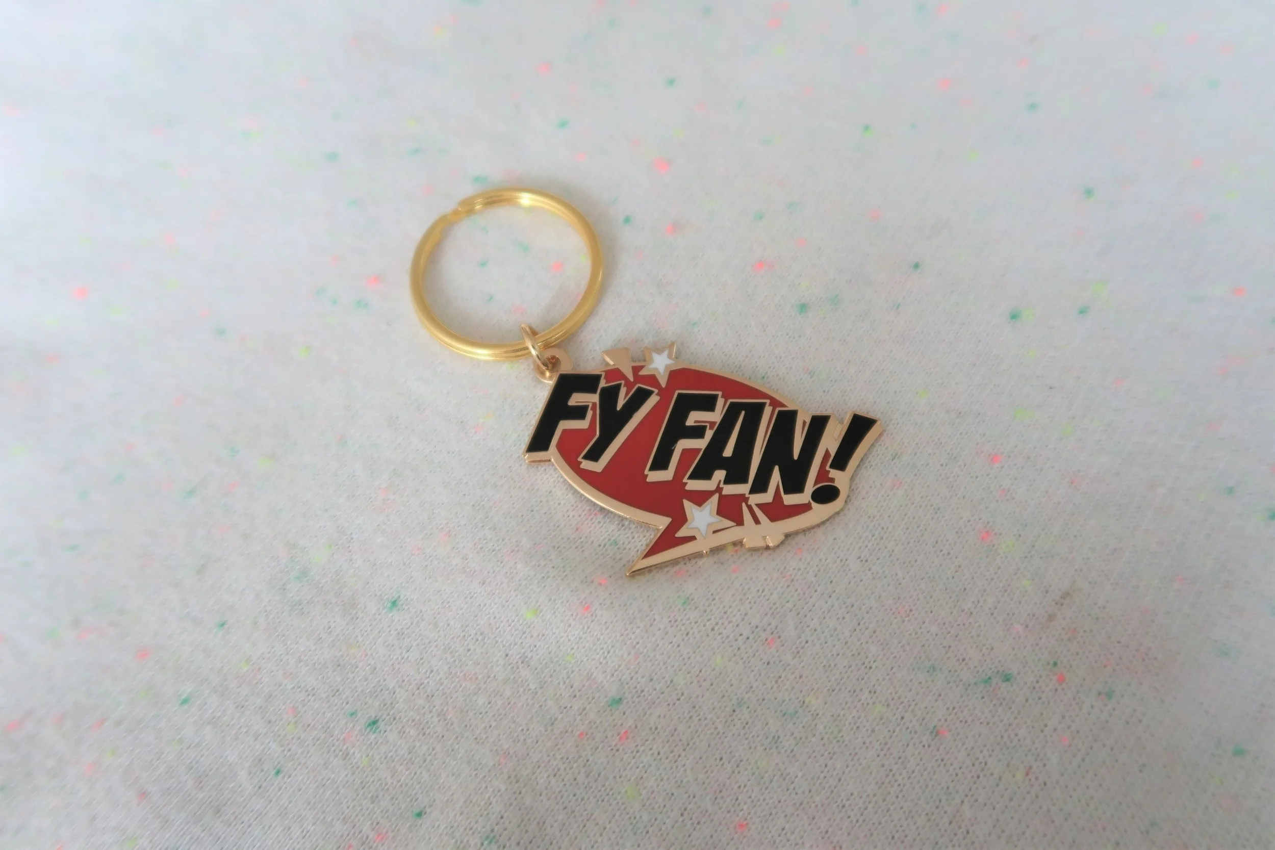 149_fyfan_keyring_red.jpg