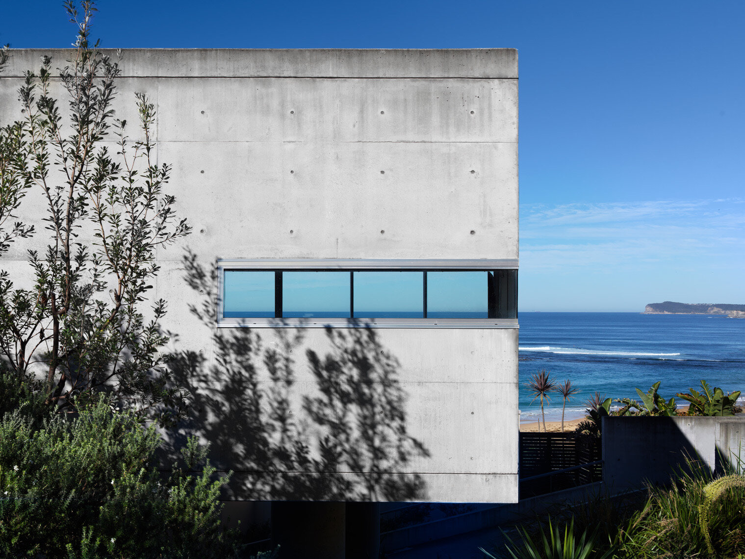 Forresters Beach Concrete House
