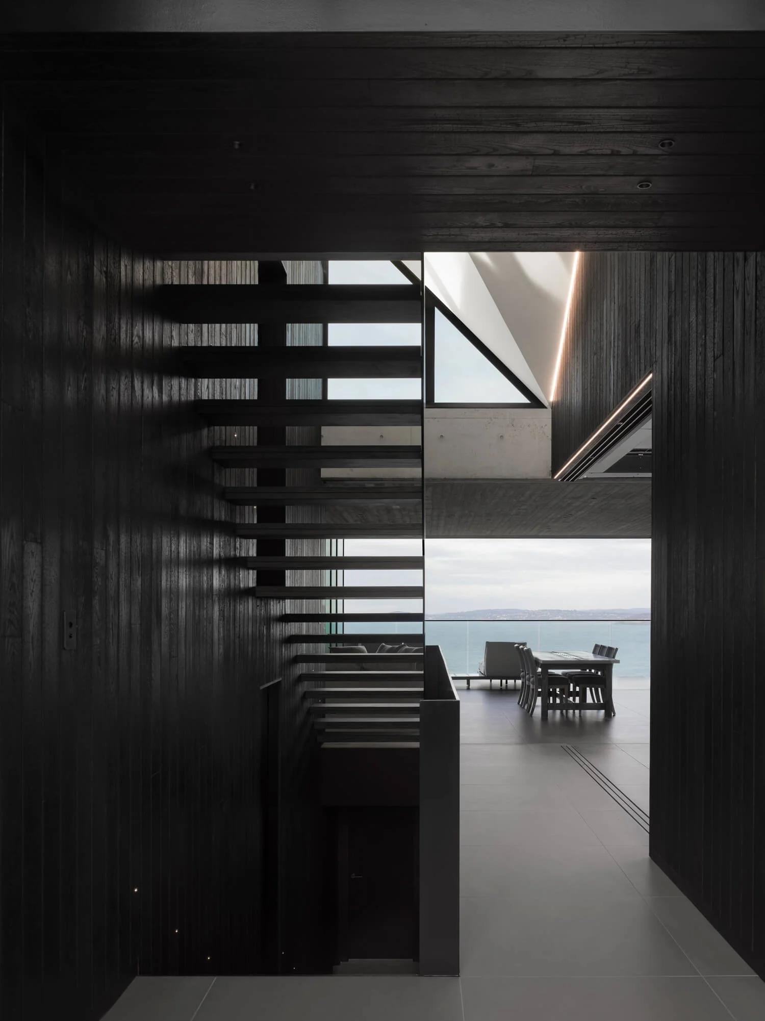 Killcare Heights Escarpment House Entry Stair to View.jpg