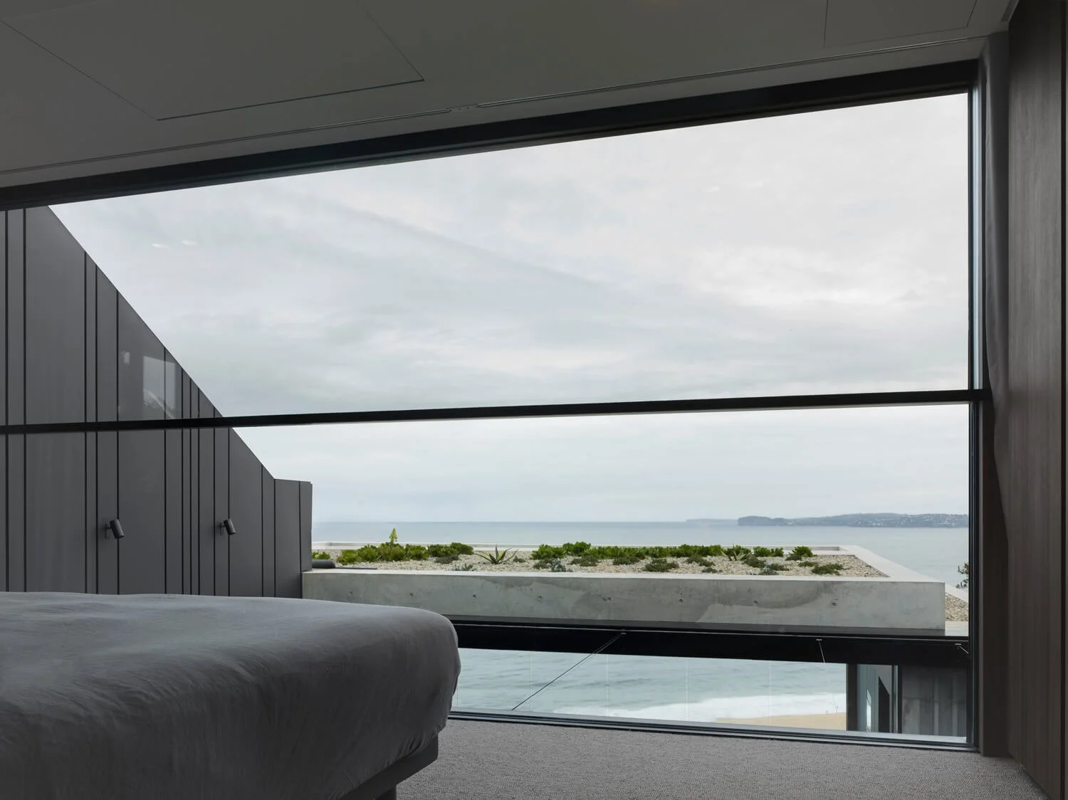 Killcare Heights Escarpment House Roof Garden and View.jpg